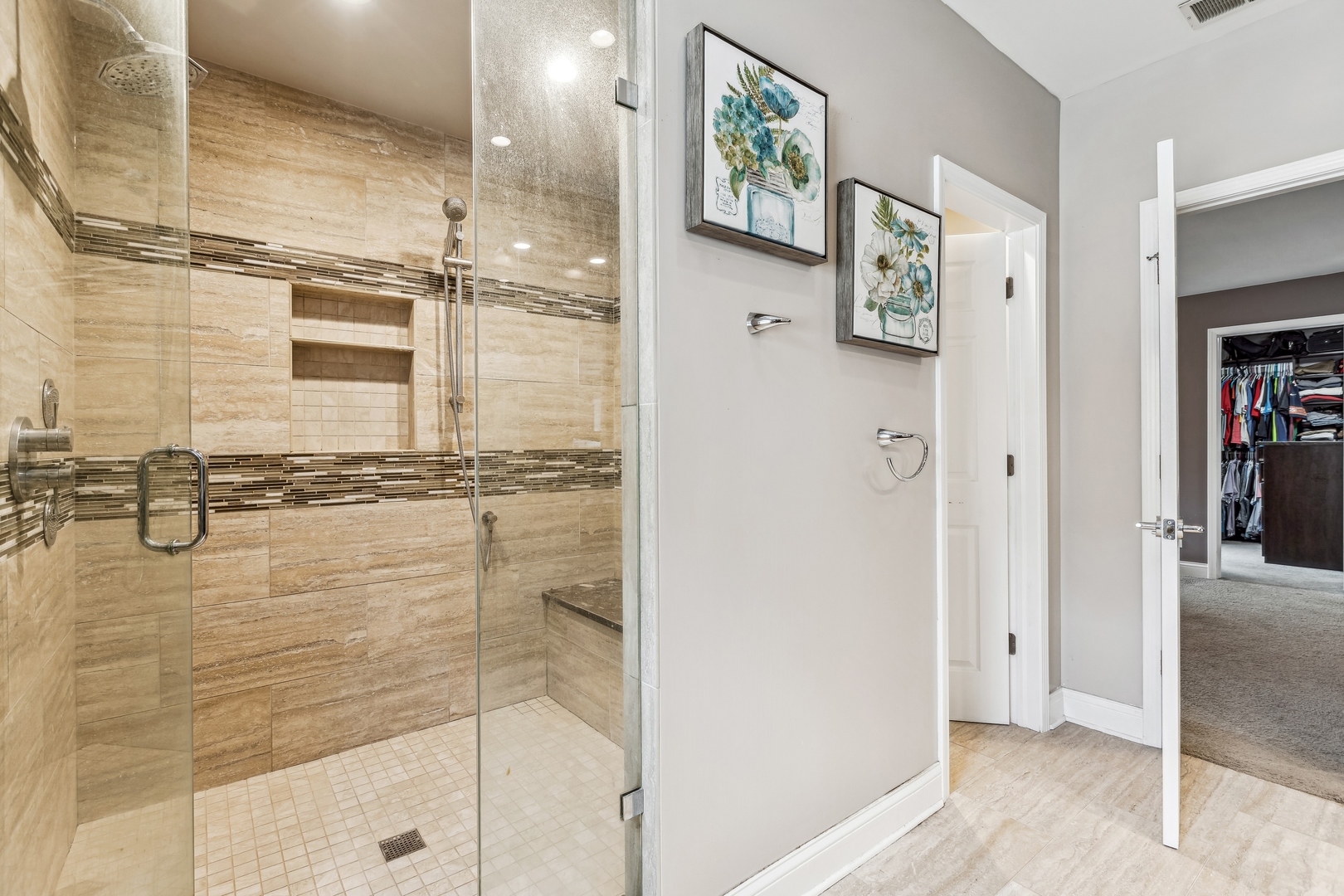 1182 Sandhurst Drive
