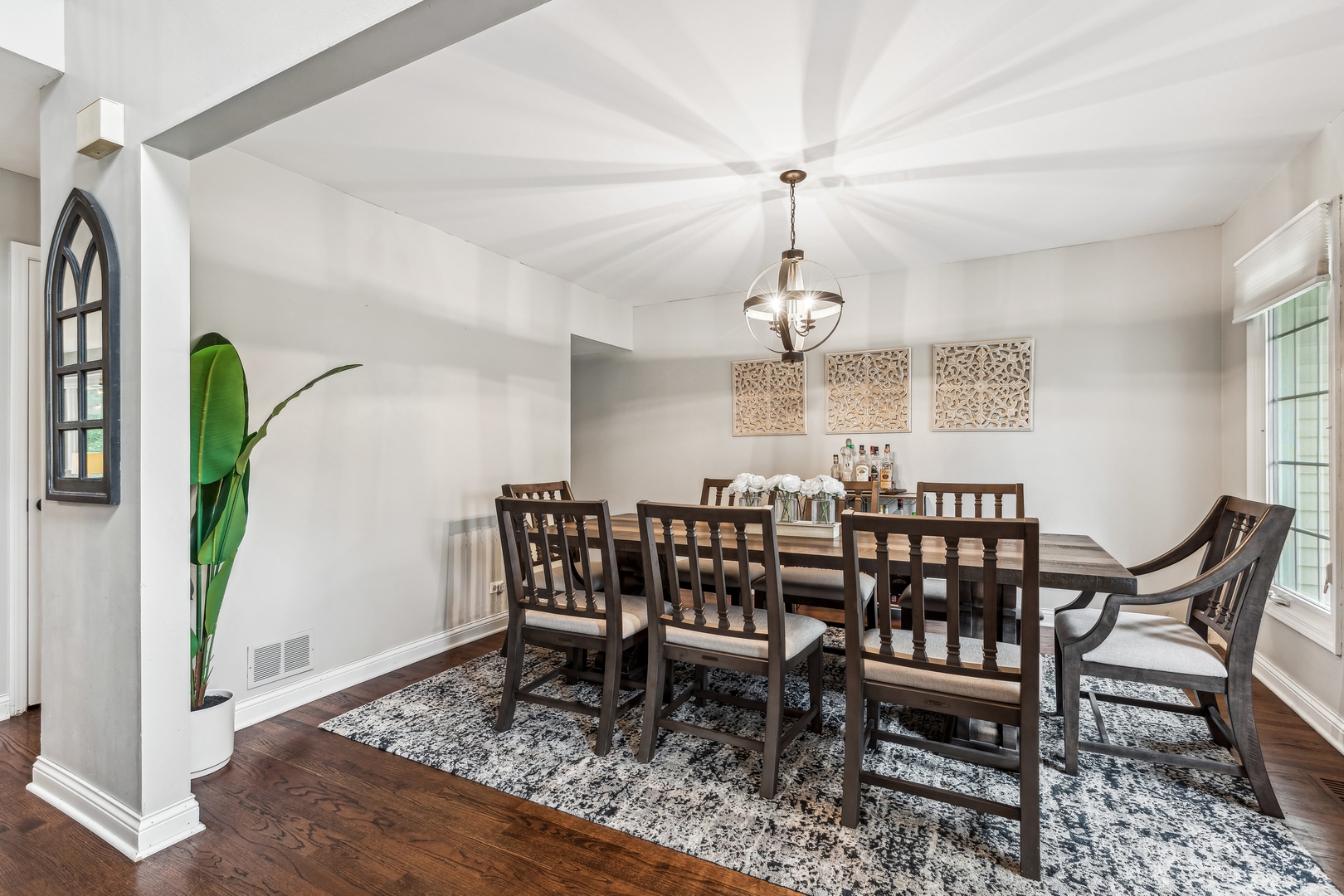 1182 Sandhurst Drive