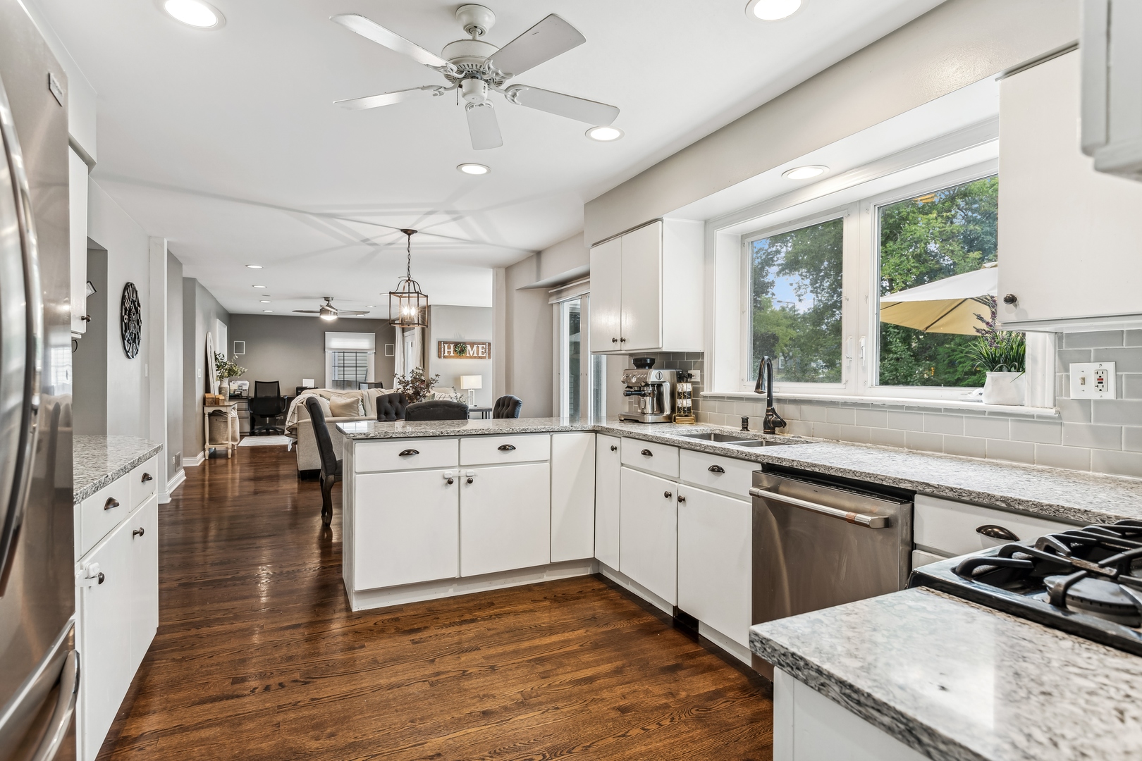 1182 Sandhurst Drive