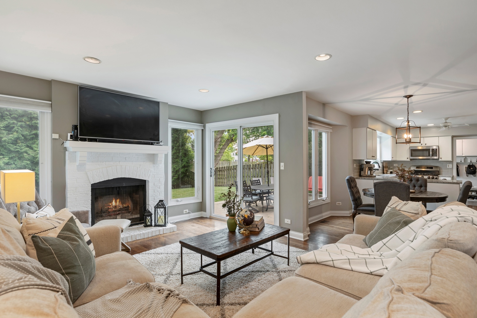 1182 Sandhurst Drive