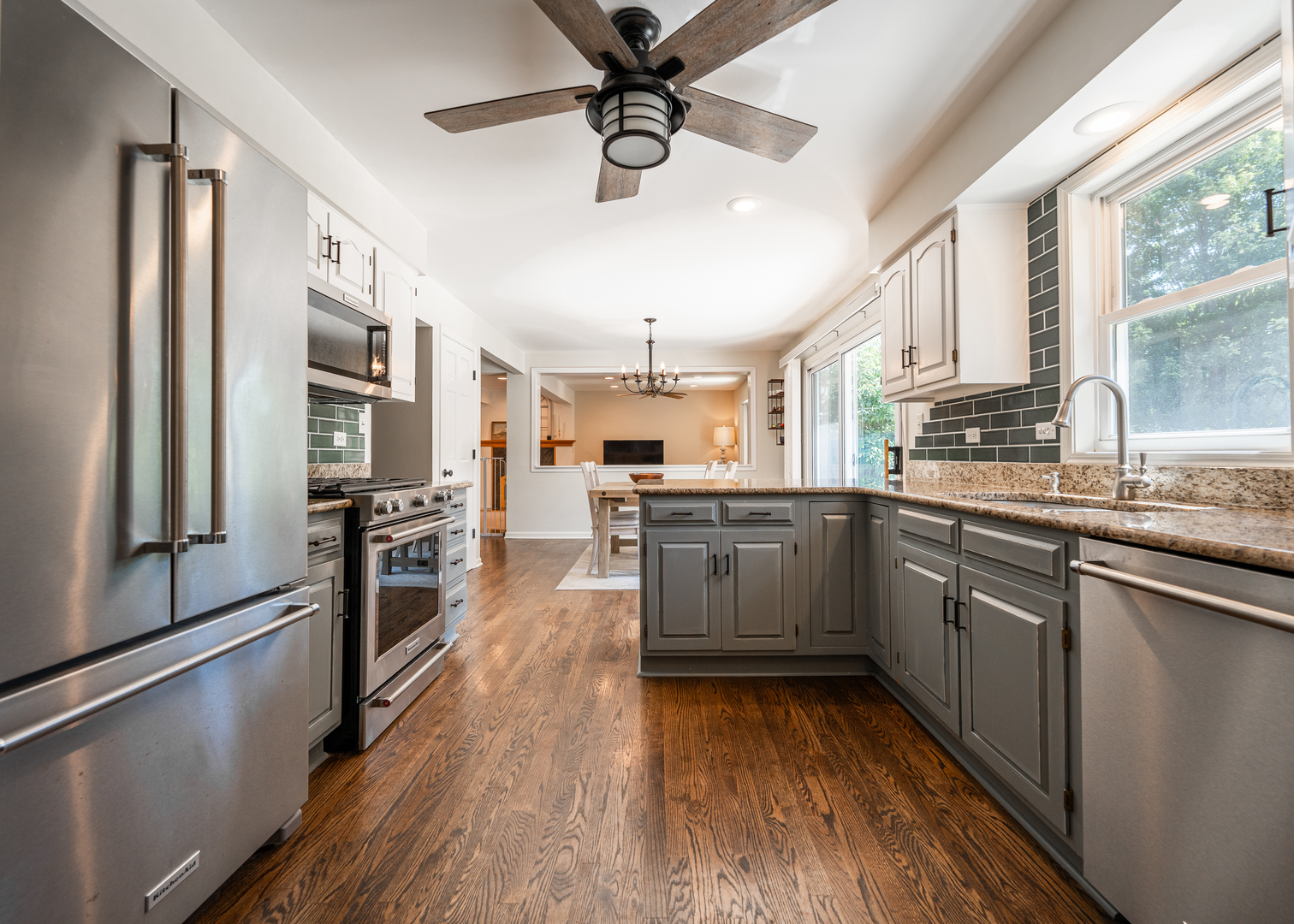 955 Colony Lane