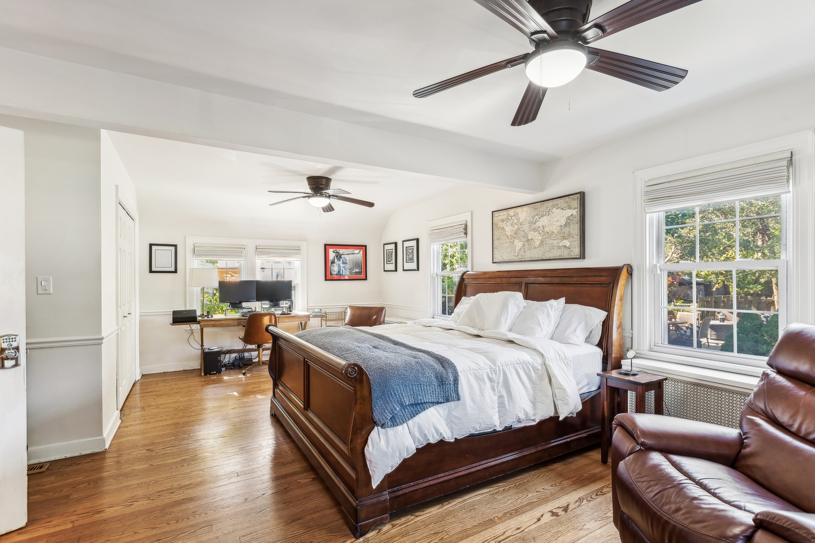 526 S Evergreen Avenue