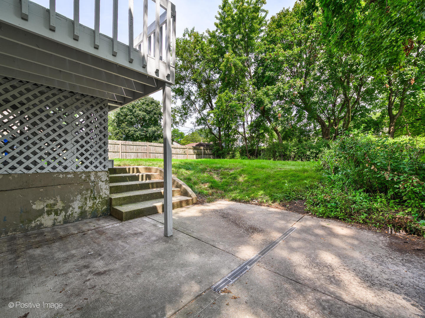 1118 E GREENWOOD Drive