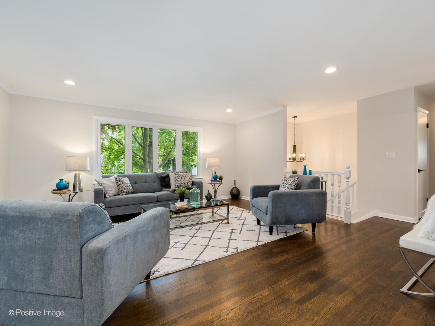 1118 E GREENWOOD Drive