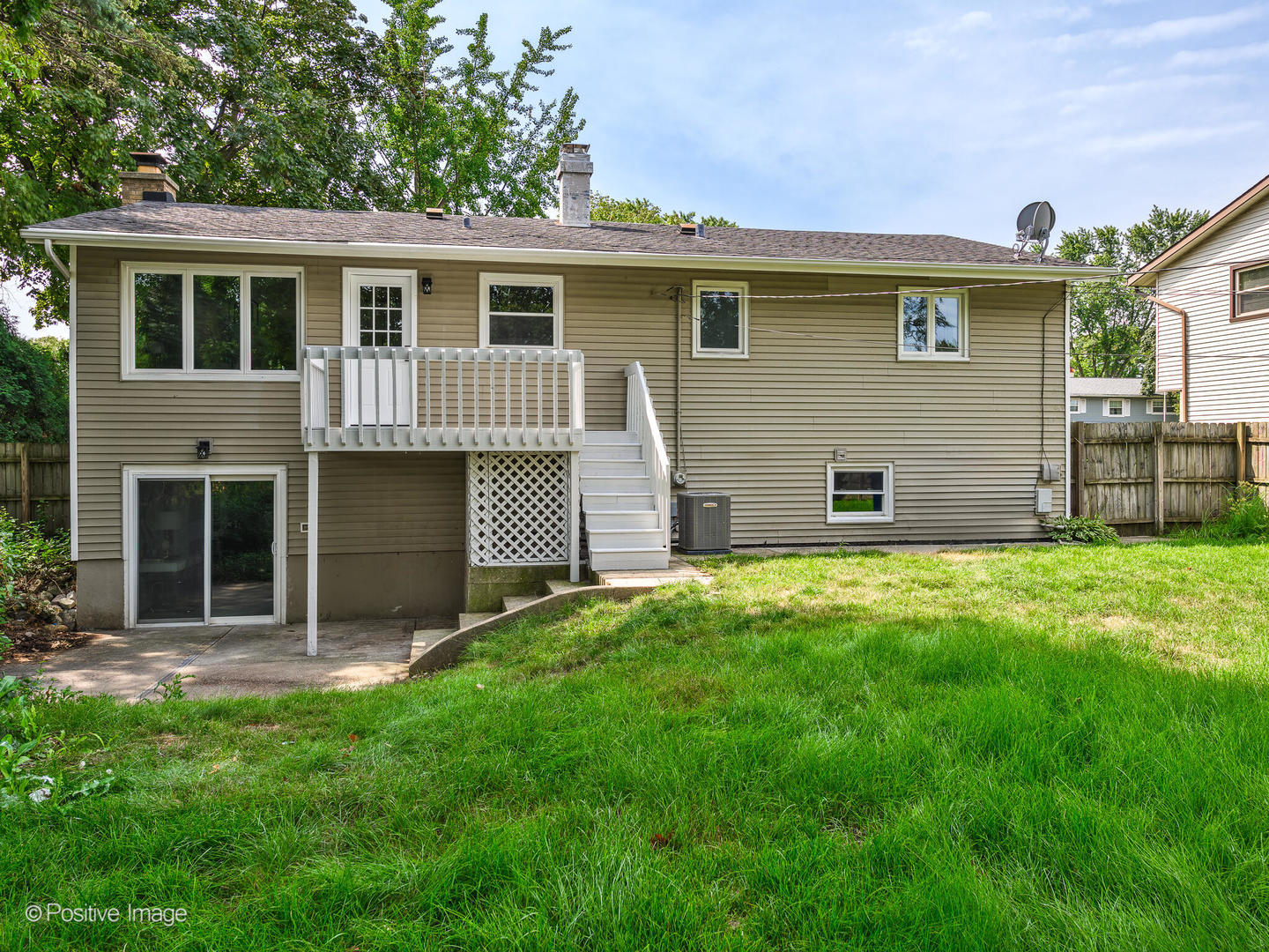 1118 E GREENWOOD Drive