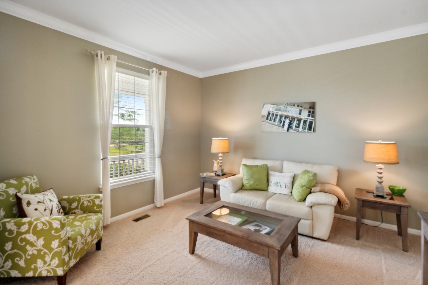 3648 Ancient Oak Drive