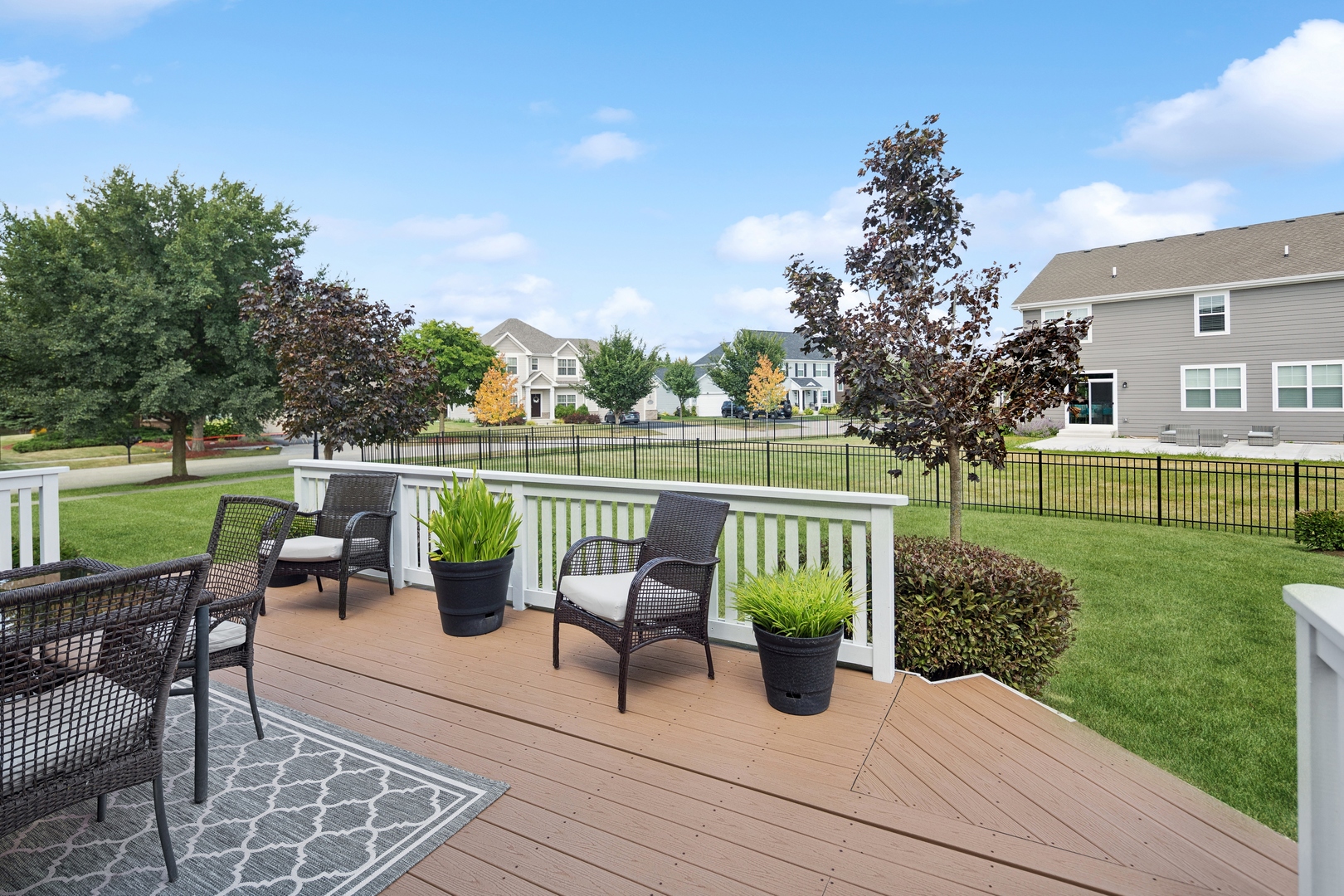 3648 Ancient Oak Drive