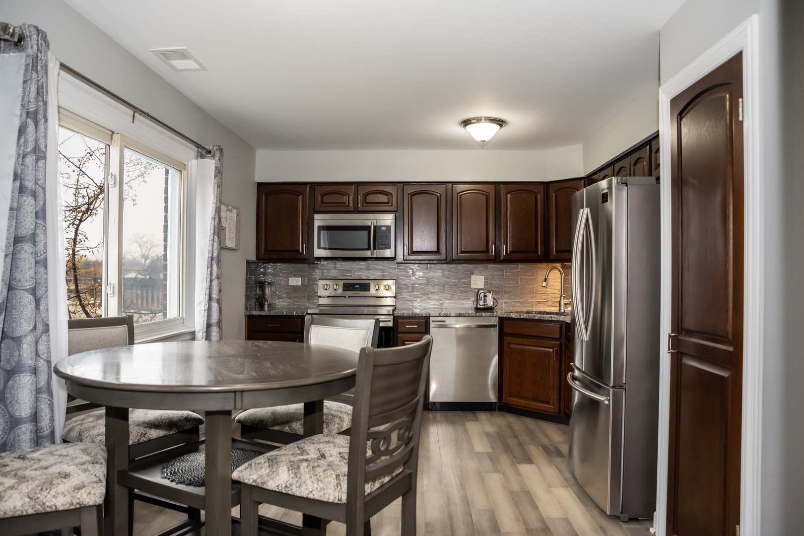 1025 S Fernandez Avenue Unit: 3C