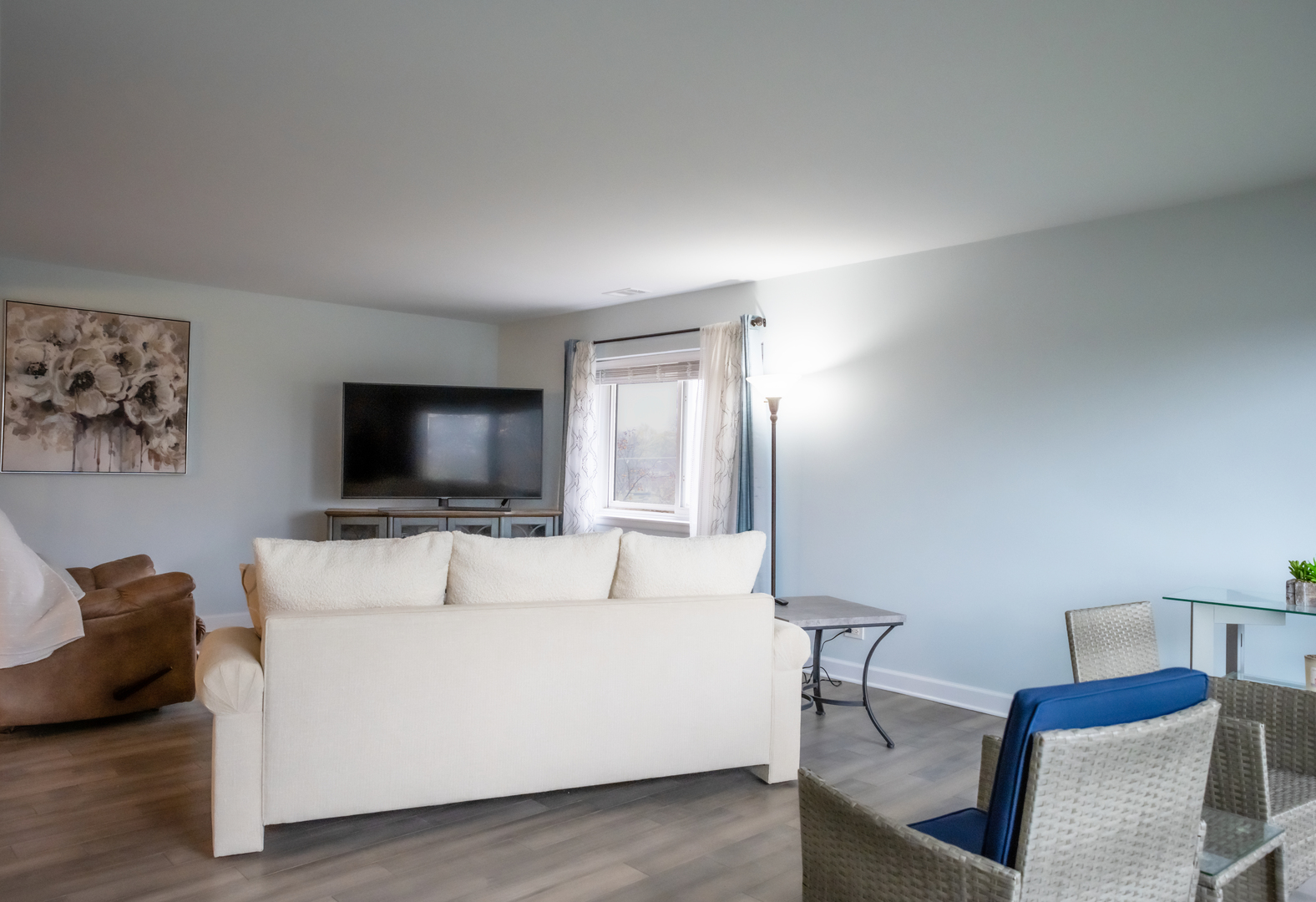 1025 S Fernandez Avenue Unit: 3C