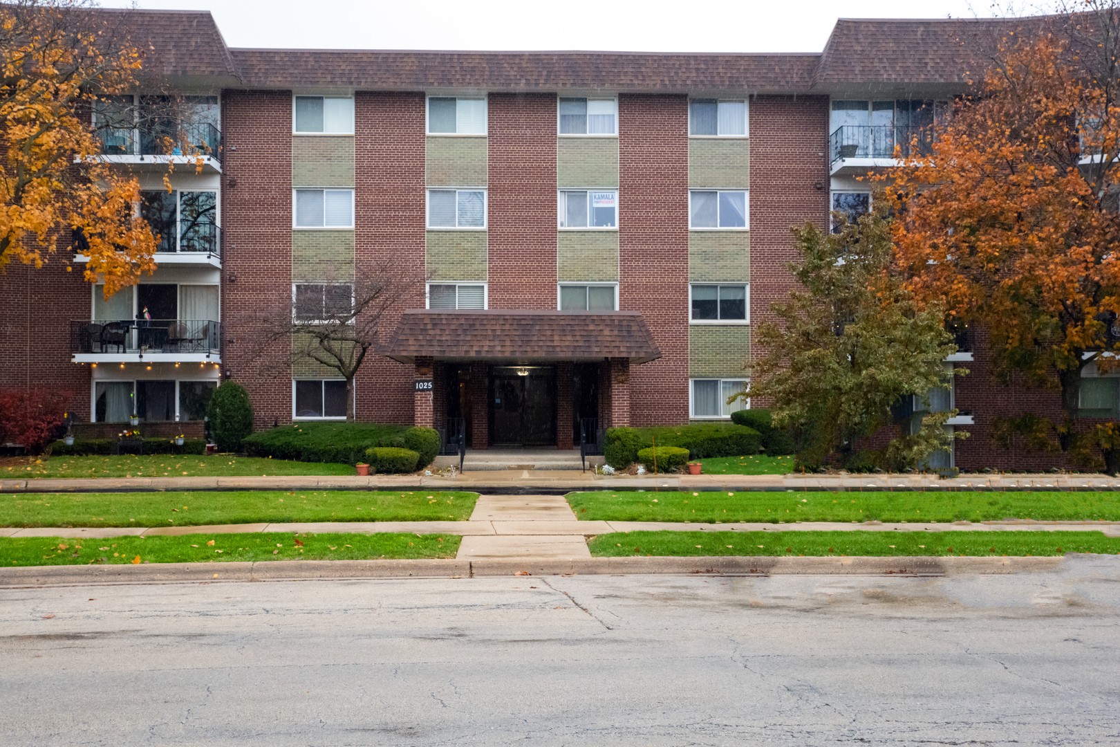 1025 S Fernandez Avenue Unit: 3C