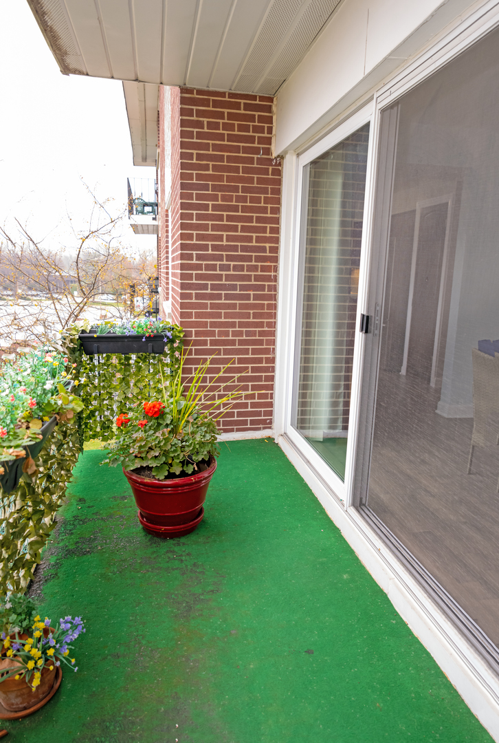1025 S Fernandez Avenue Unit: 3C