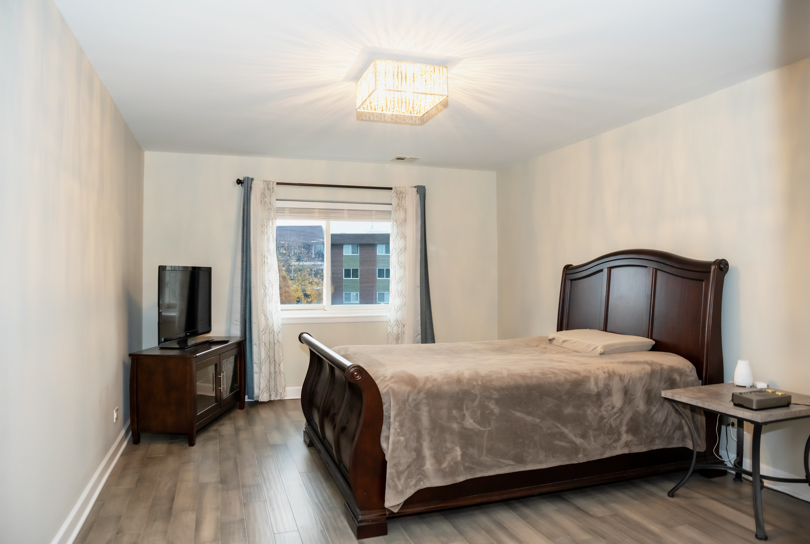 1025 S Fernandez Avenue Unit: 3C