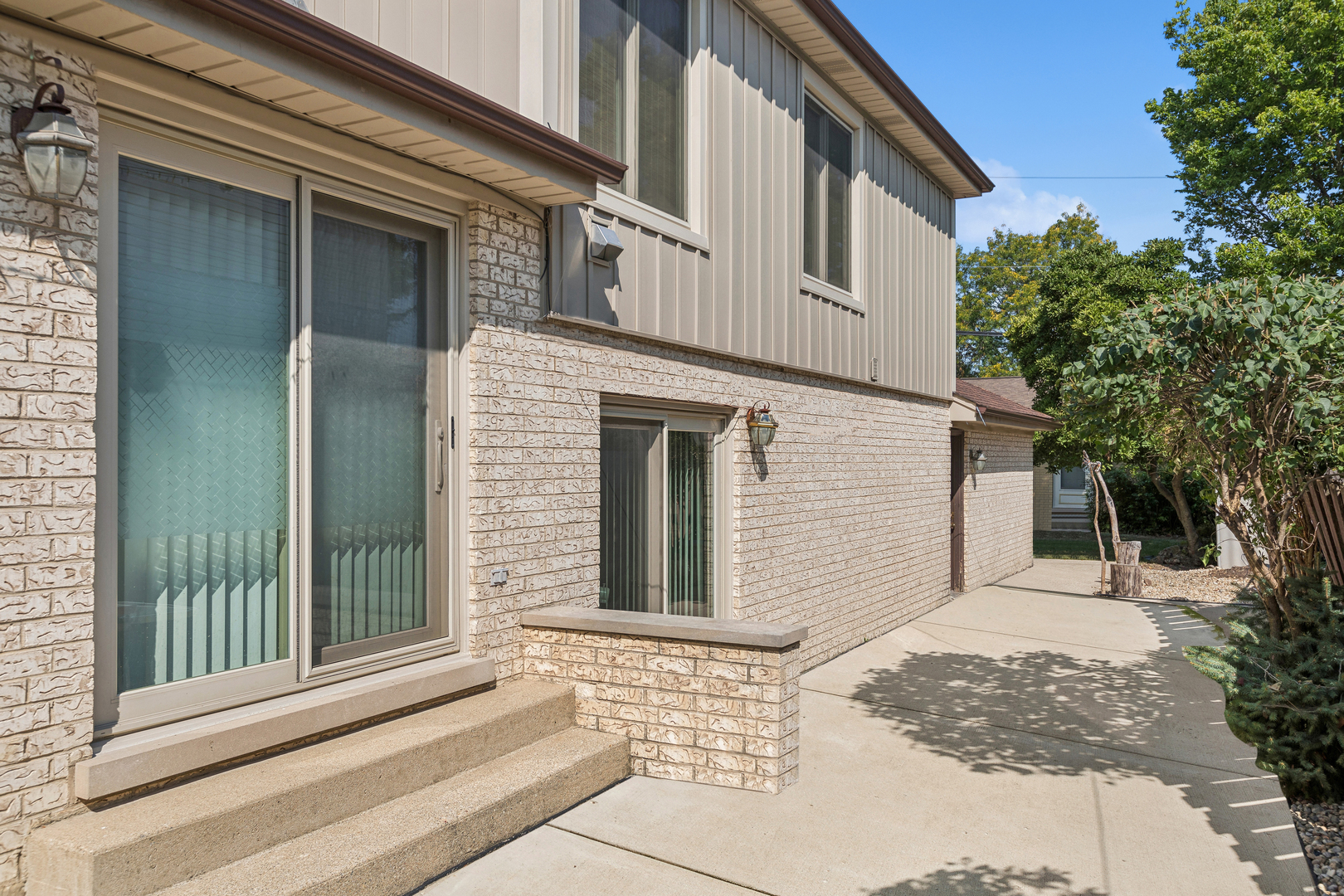 520 TRACY Terrace