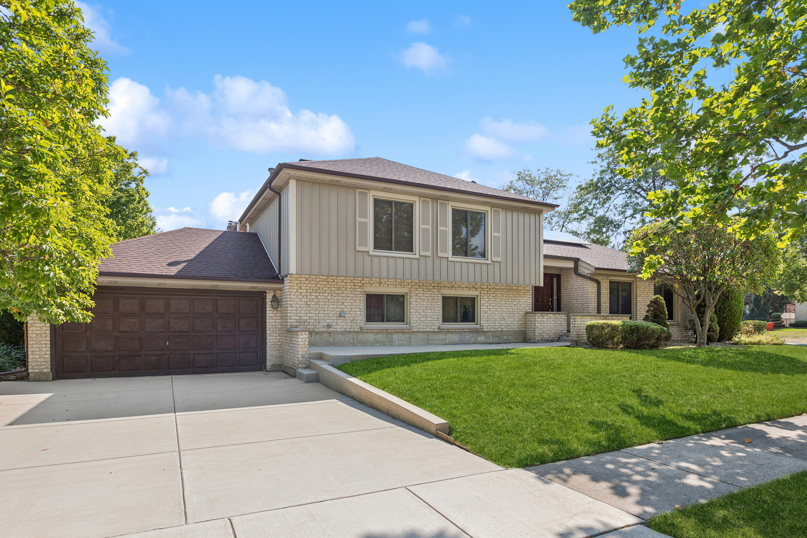 520 TRACY Terrace