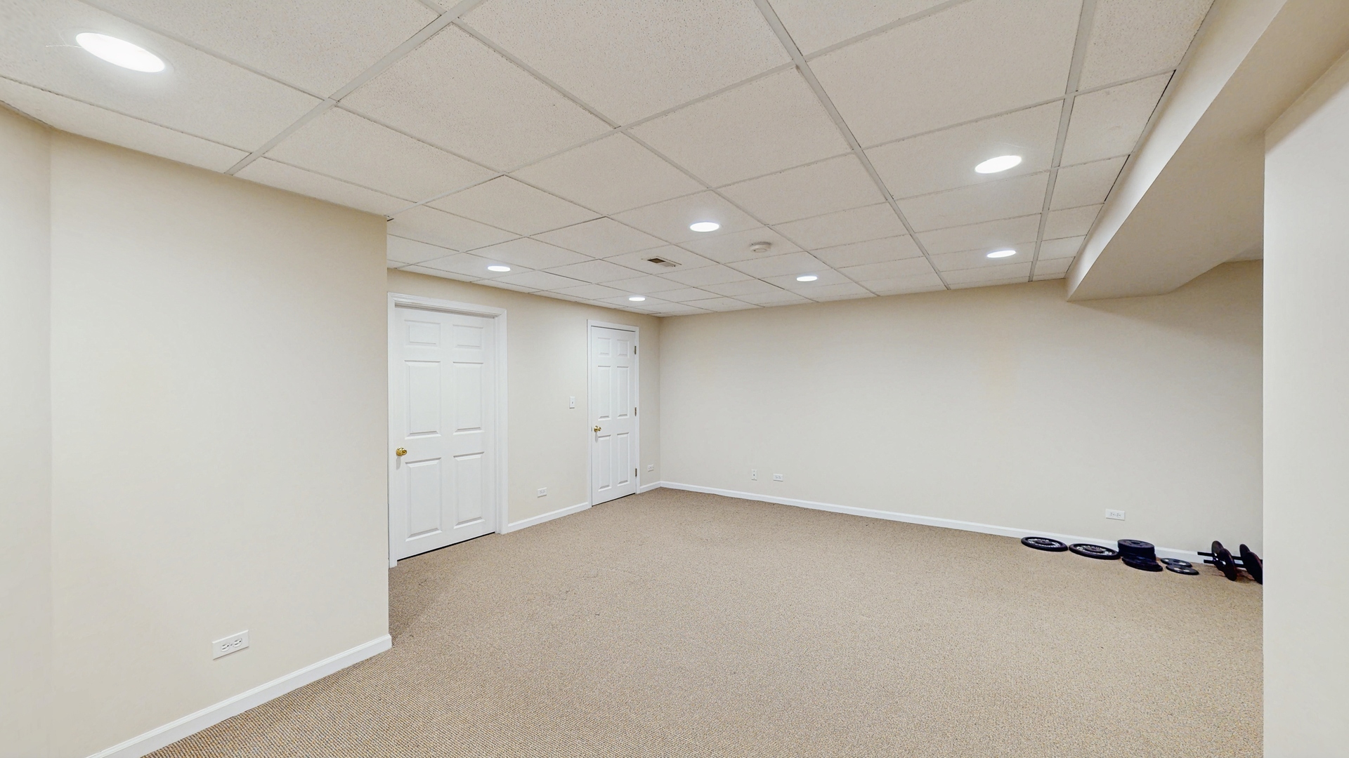 7111 Saddle Oaks Drive