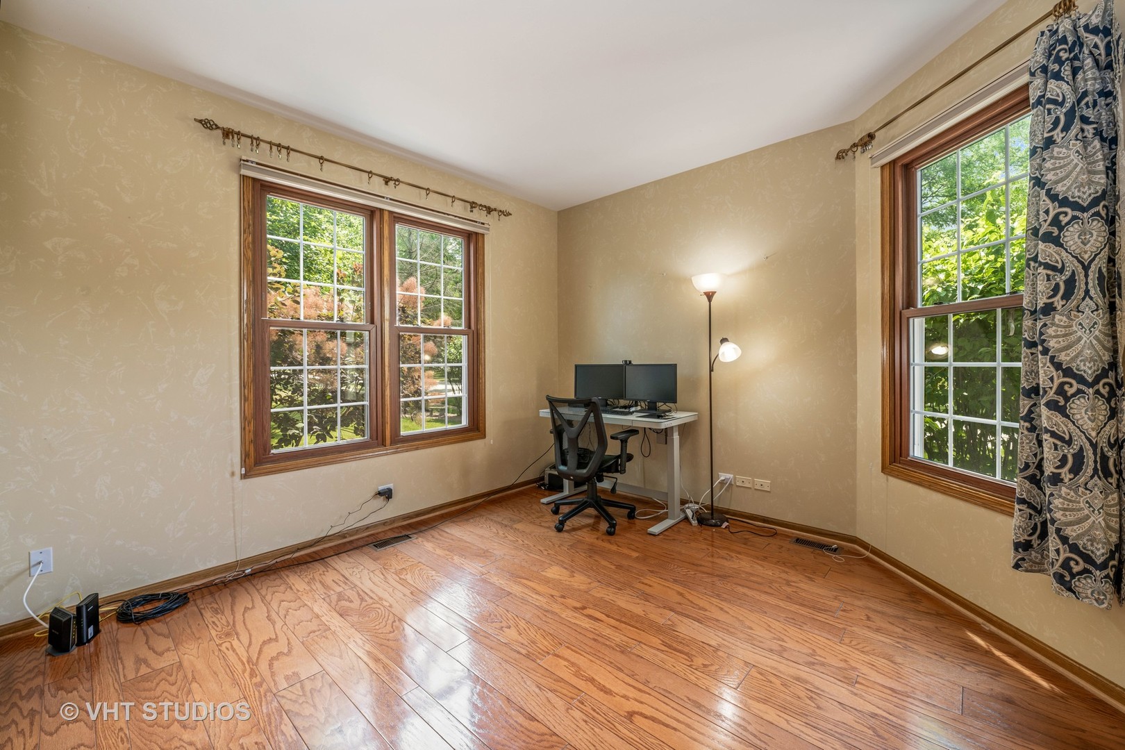 1266 Thorndale Lane