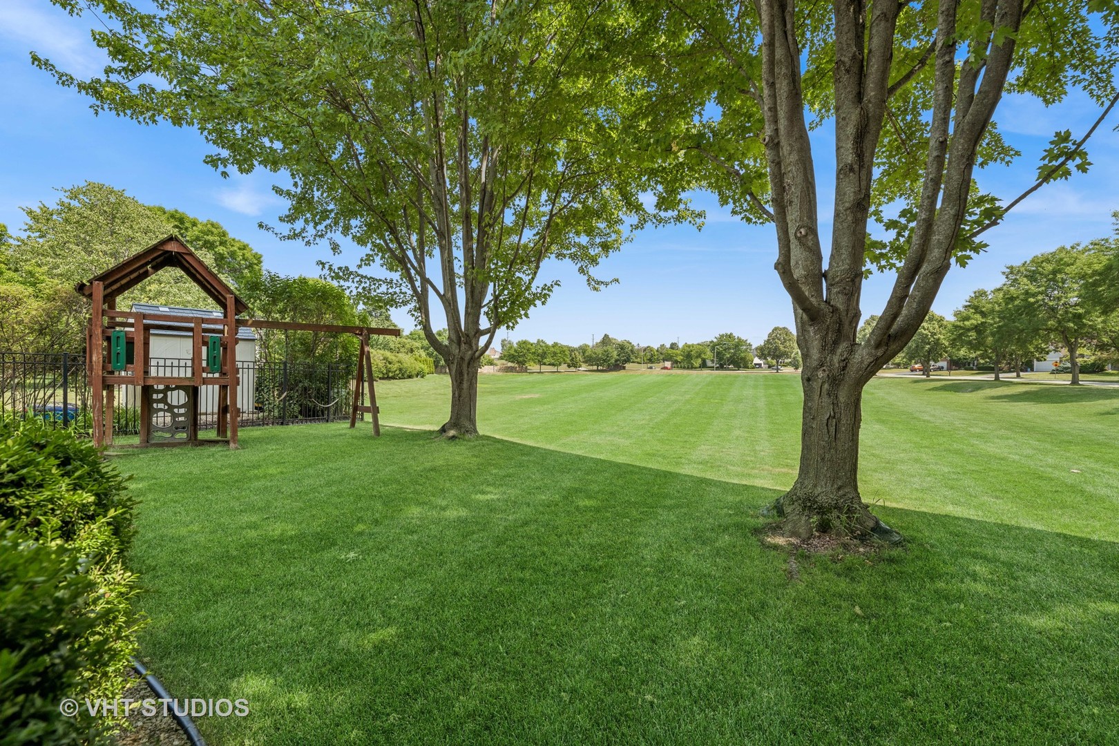 1266 Thorndale Lane
