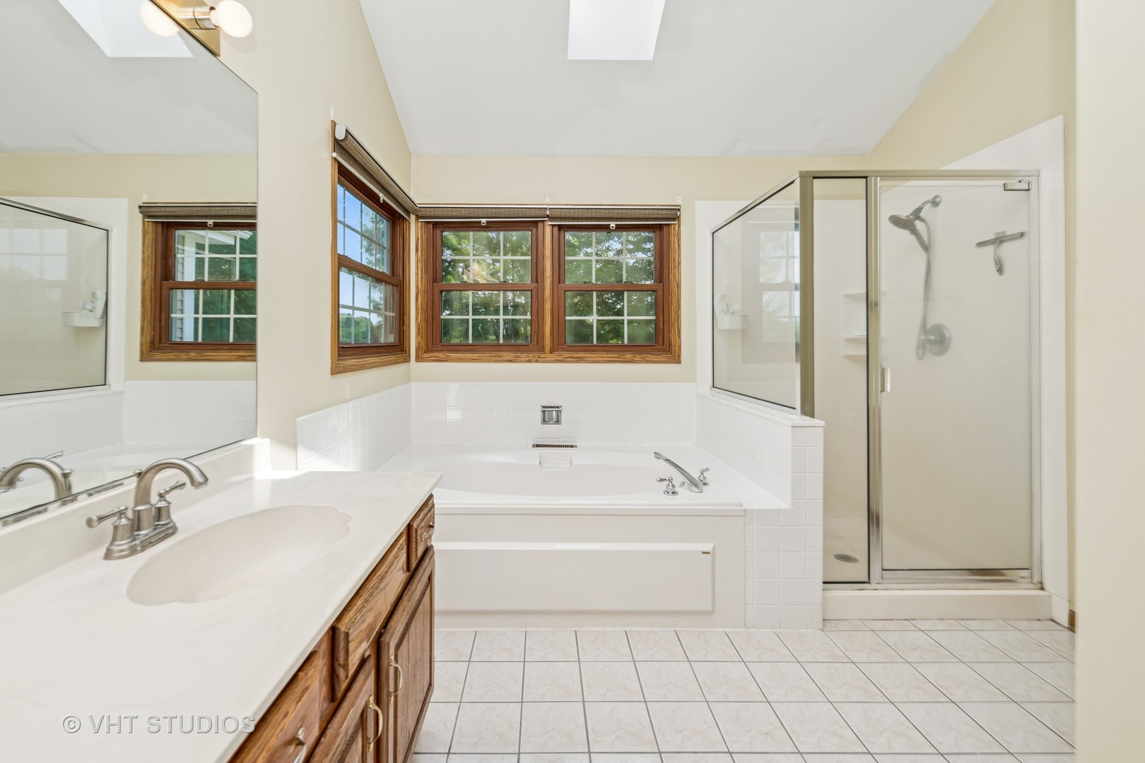 1266 Thorndale Lane