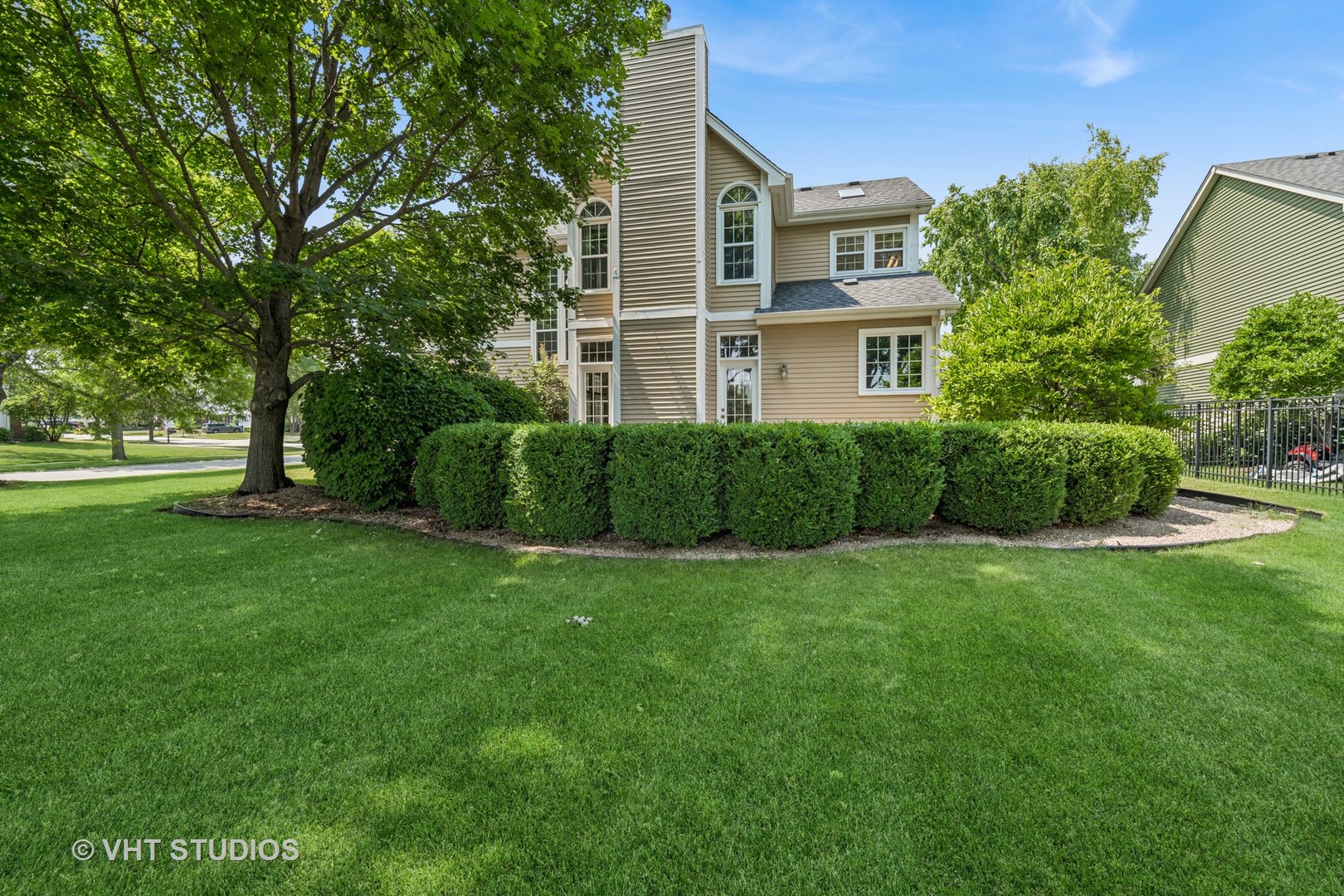 1266 Thorndale Lane