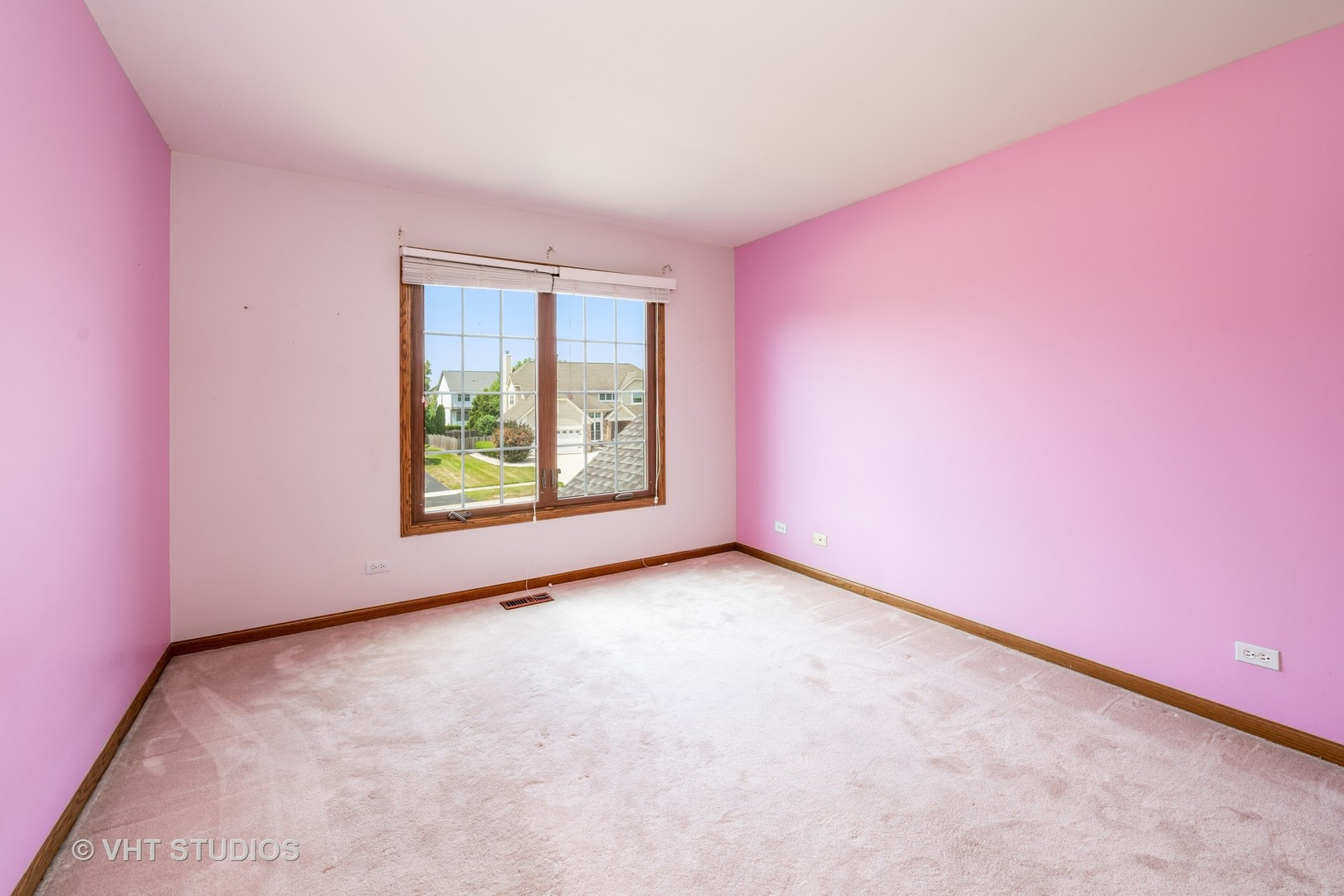 1266 Thorndale Lane