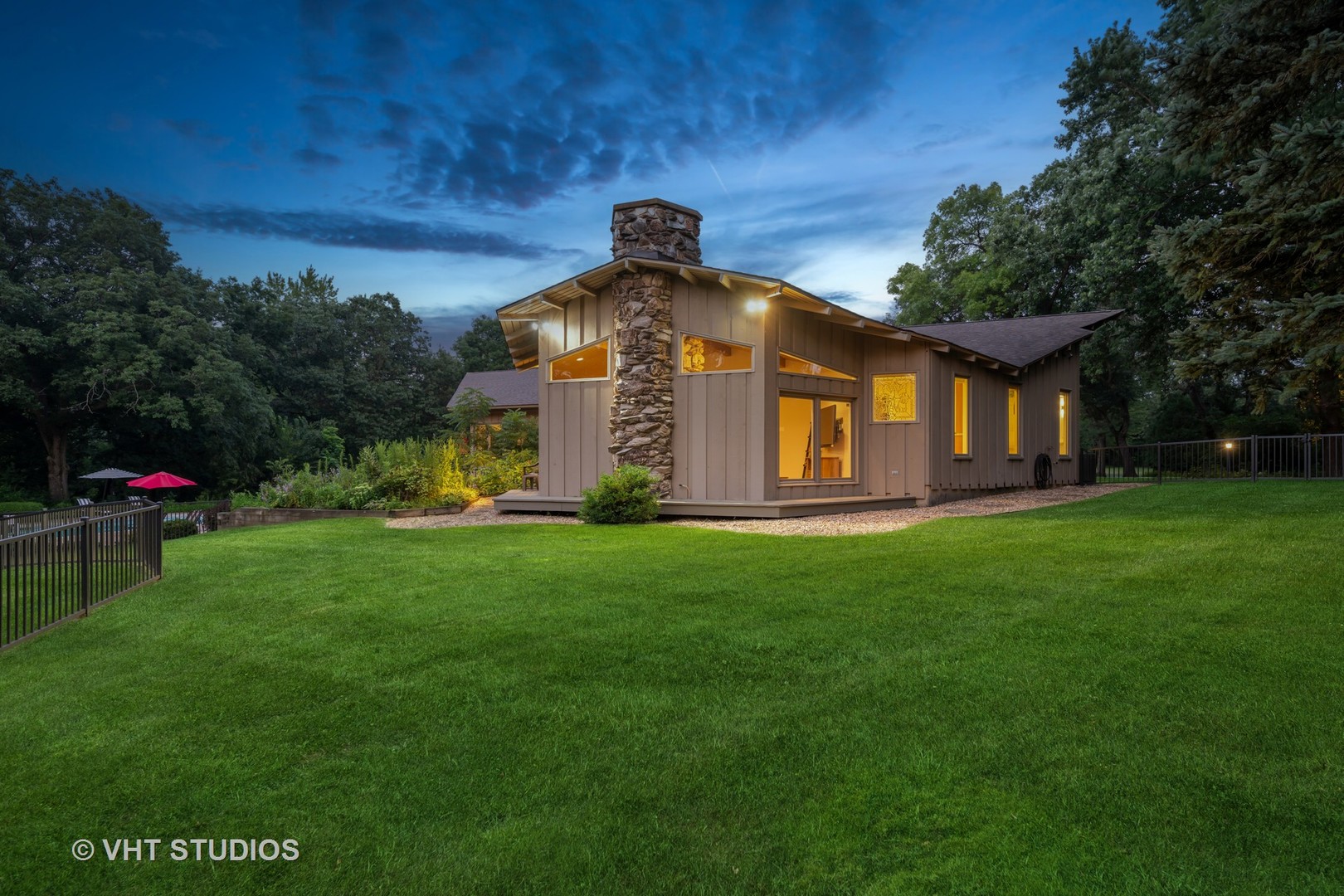 610 Signal Hill Road