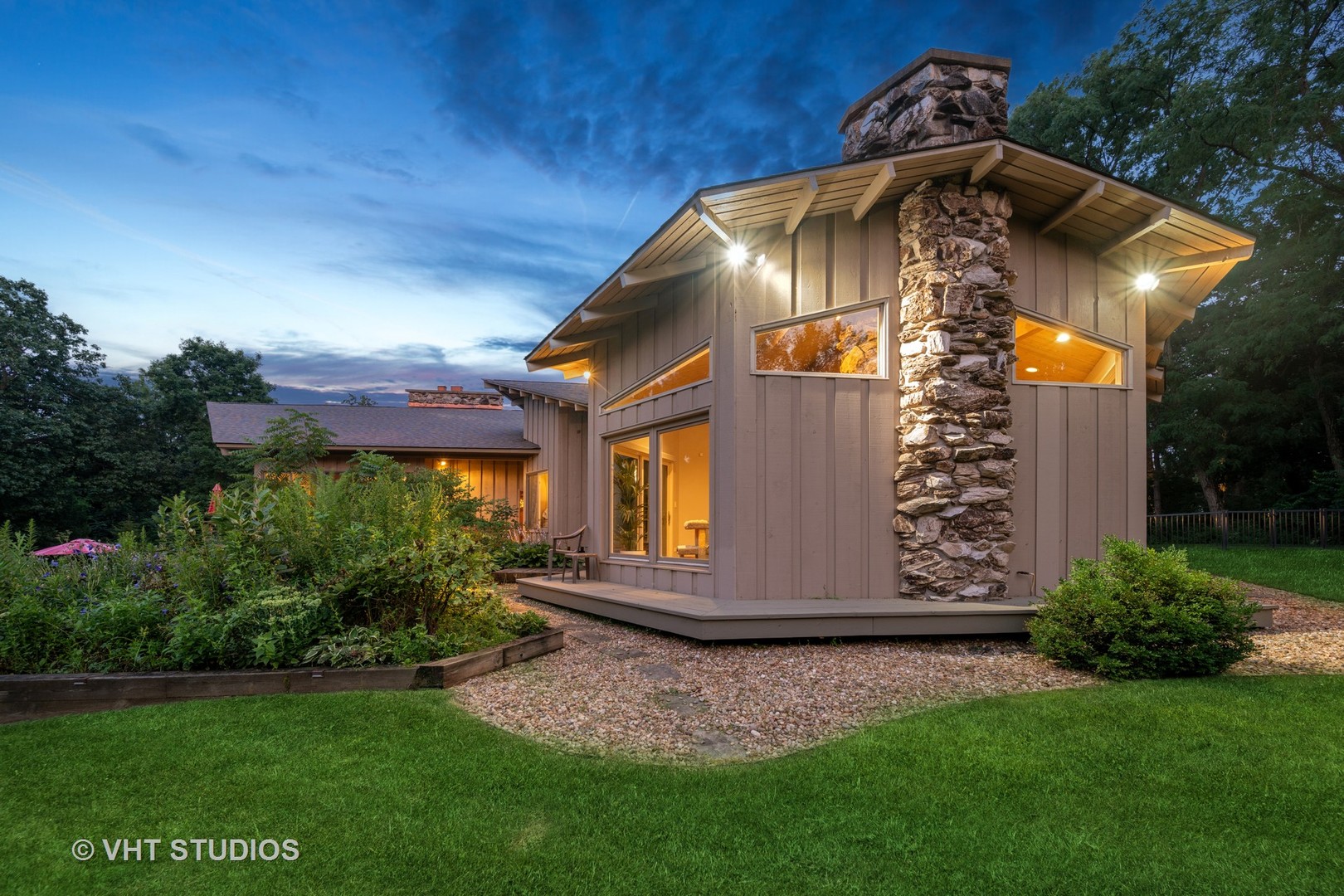 610 Signal Hill Road