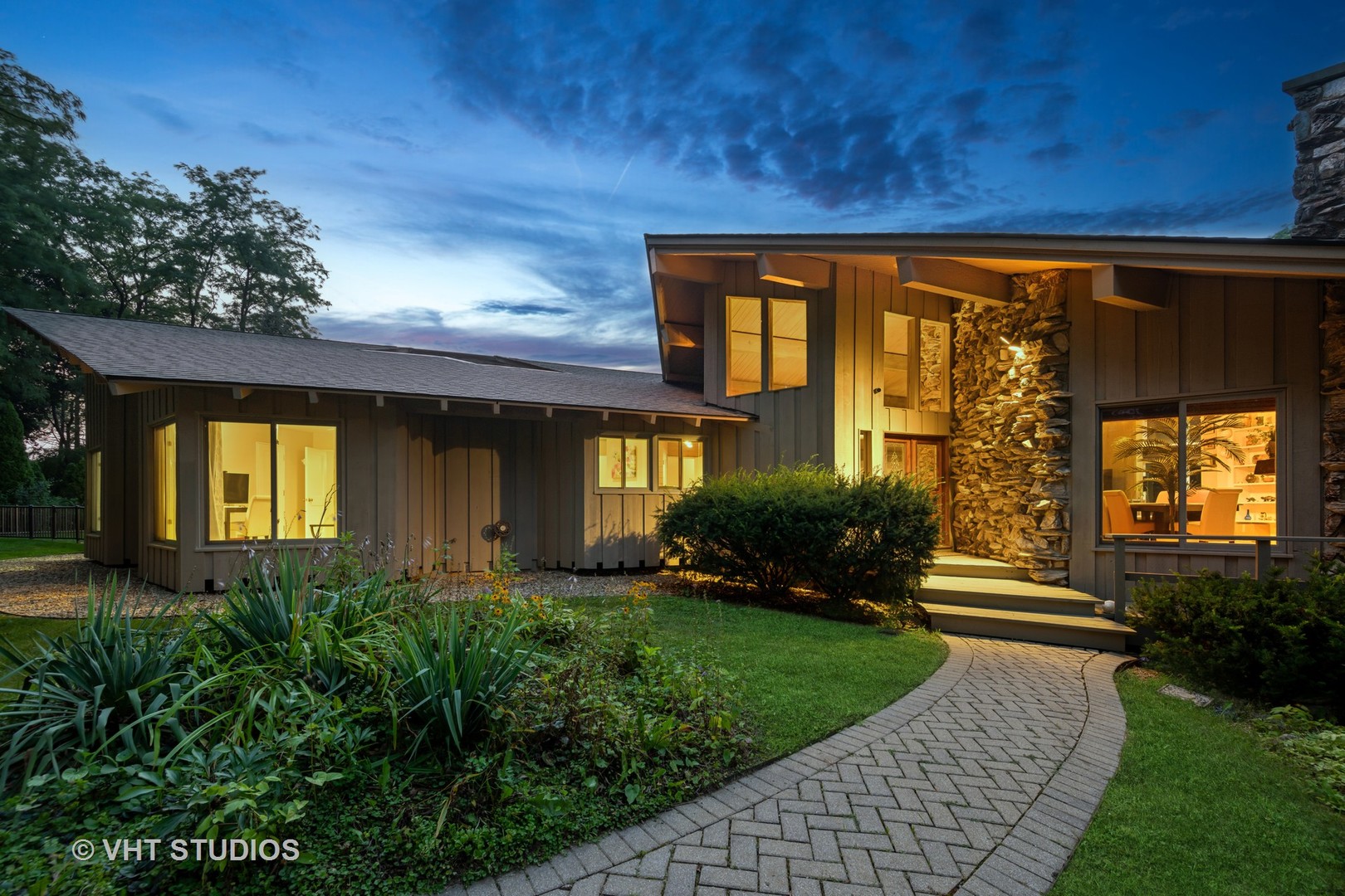 610 Signal Hill Road