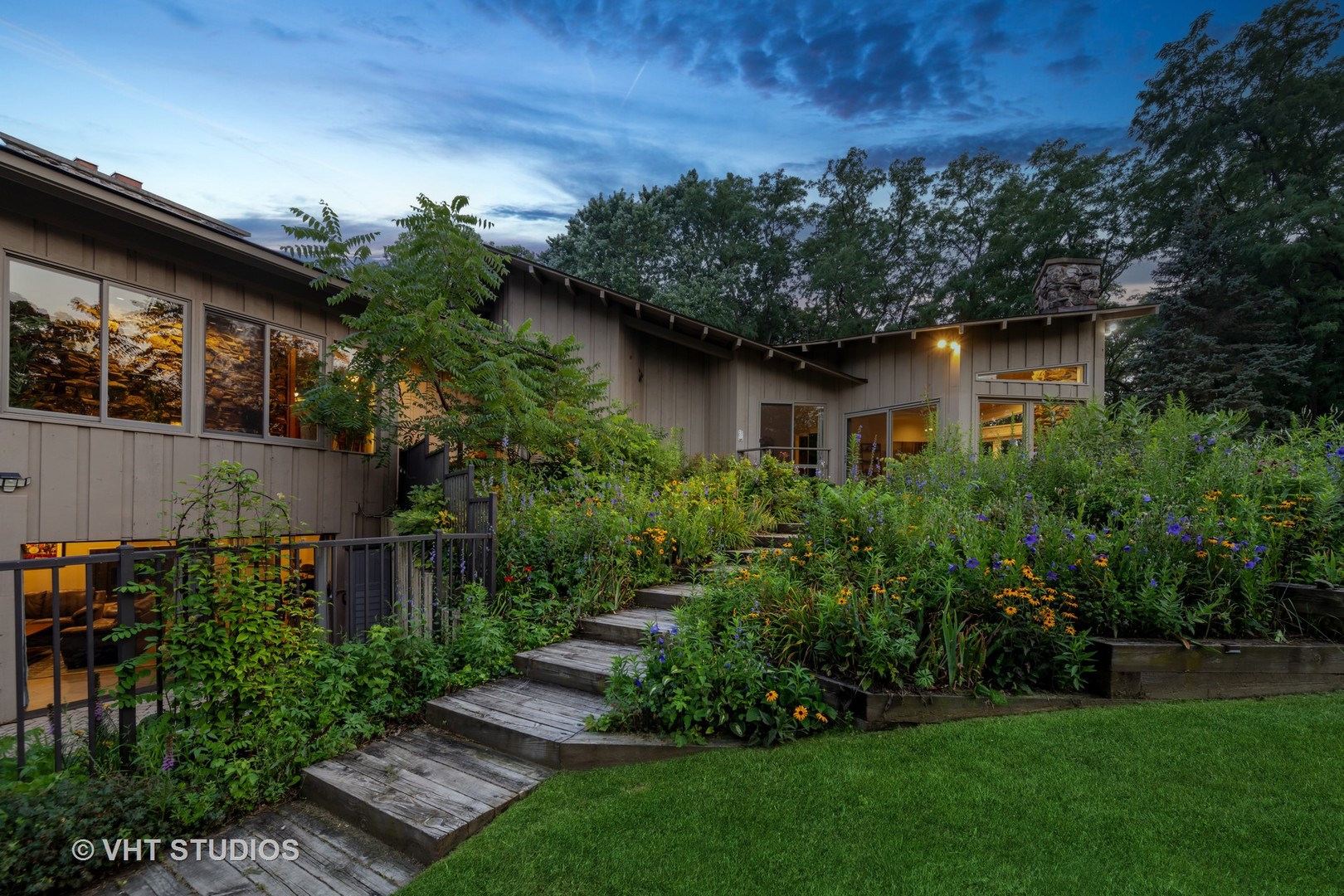 610 Signal Hill Road