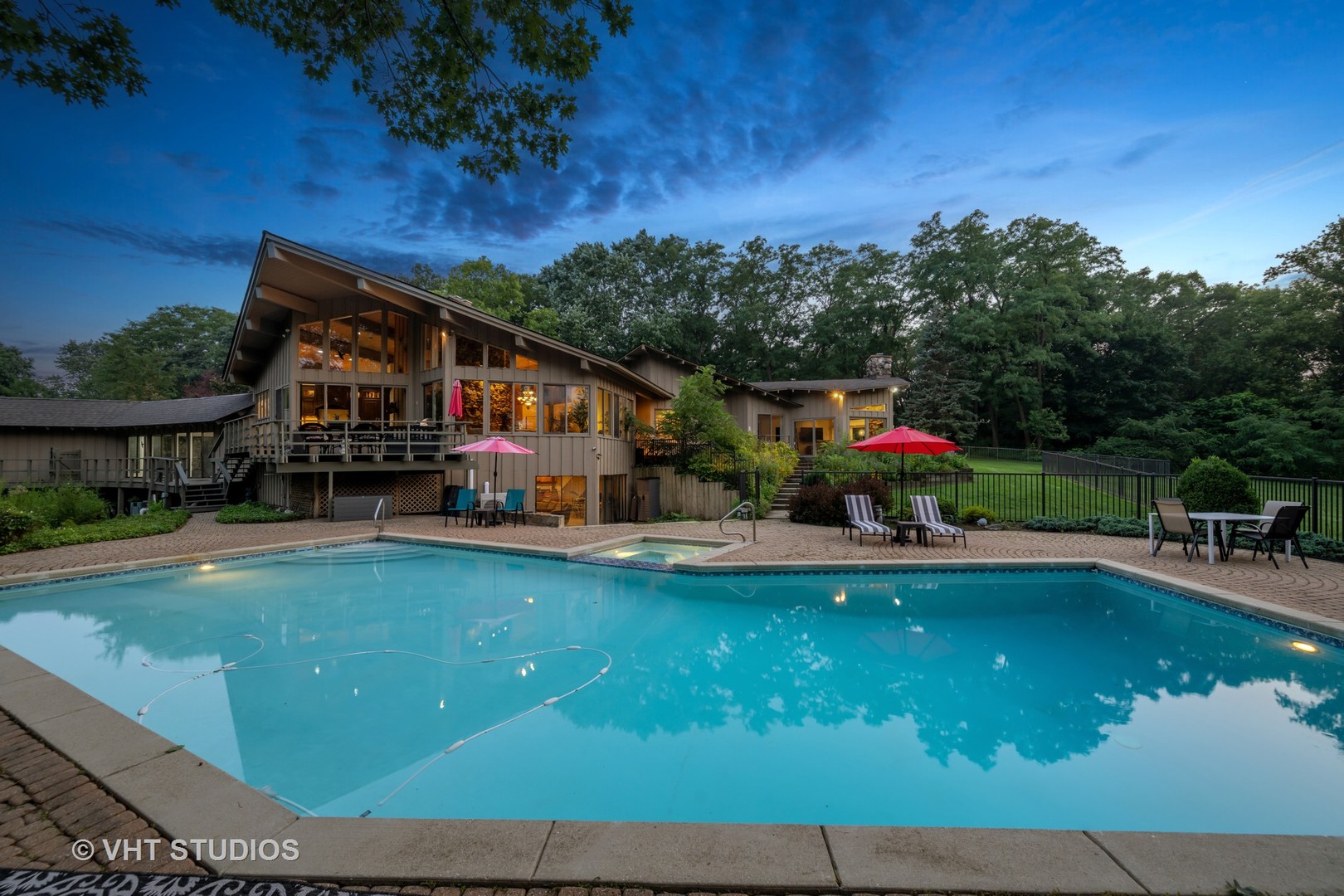 610 Signal Hill Road