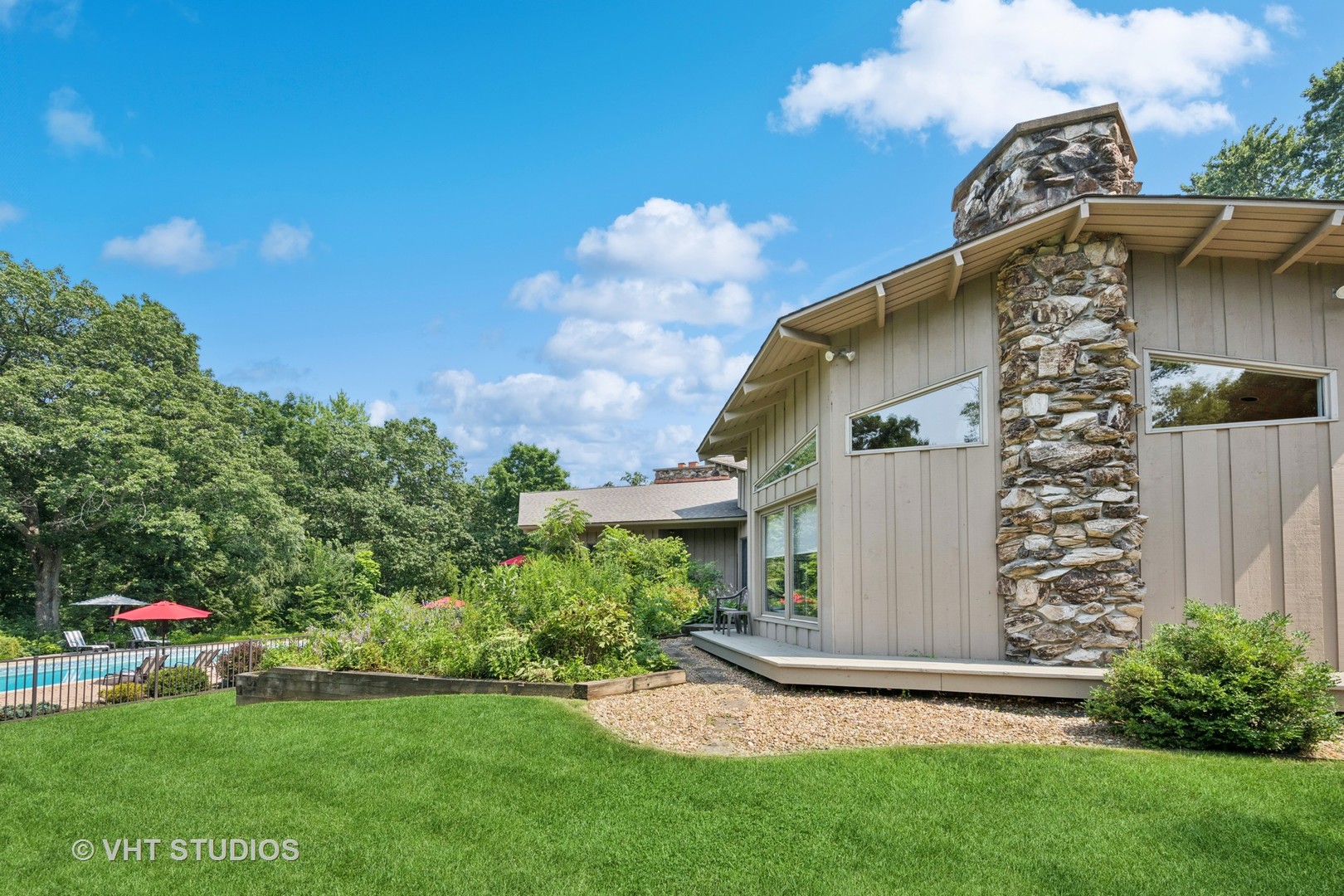 610 Signal Hill Road