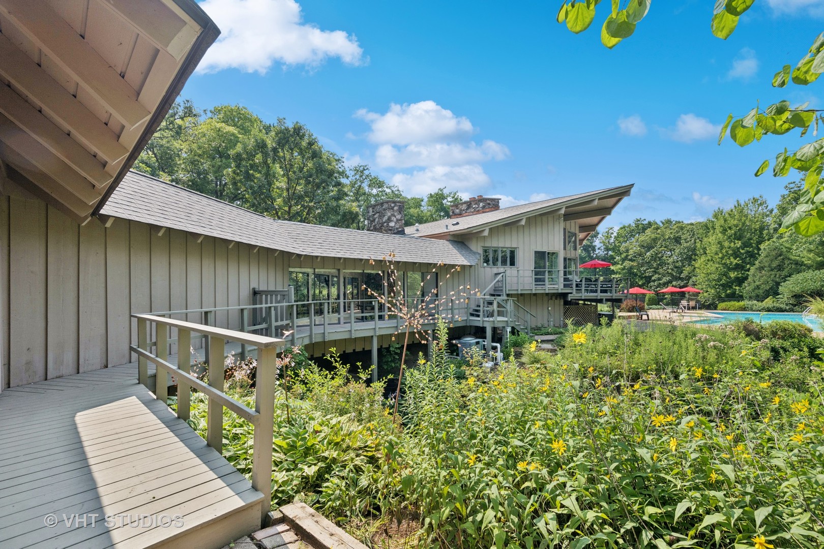 610 Signal Hill Road