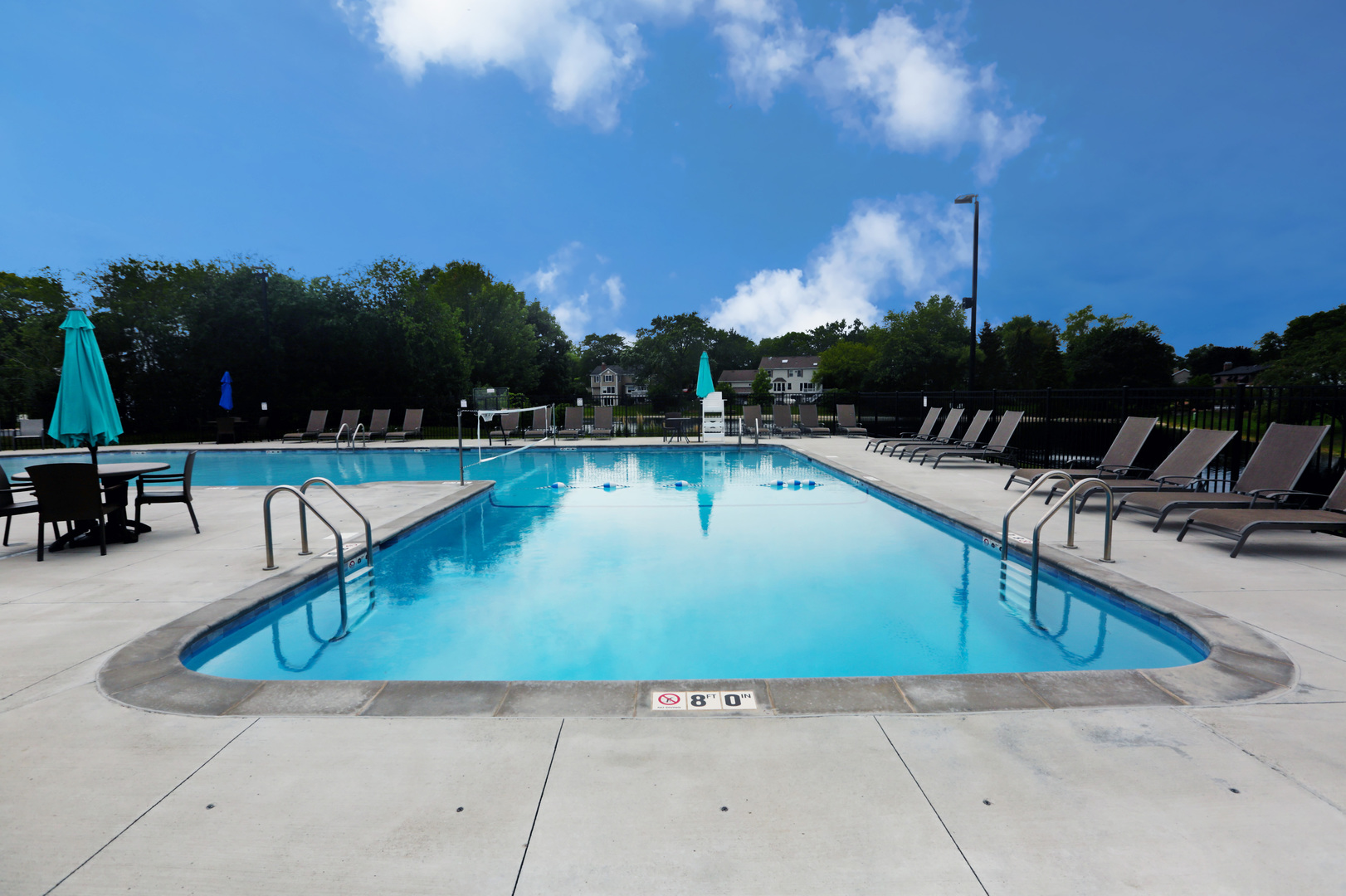 711 S White Willow Bay