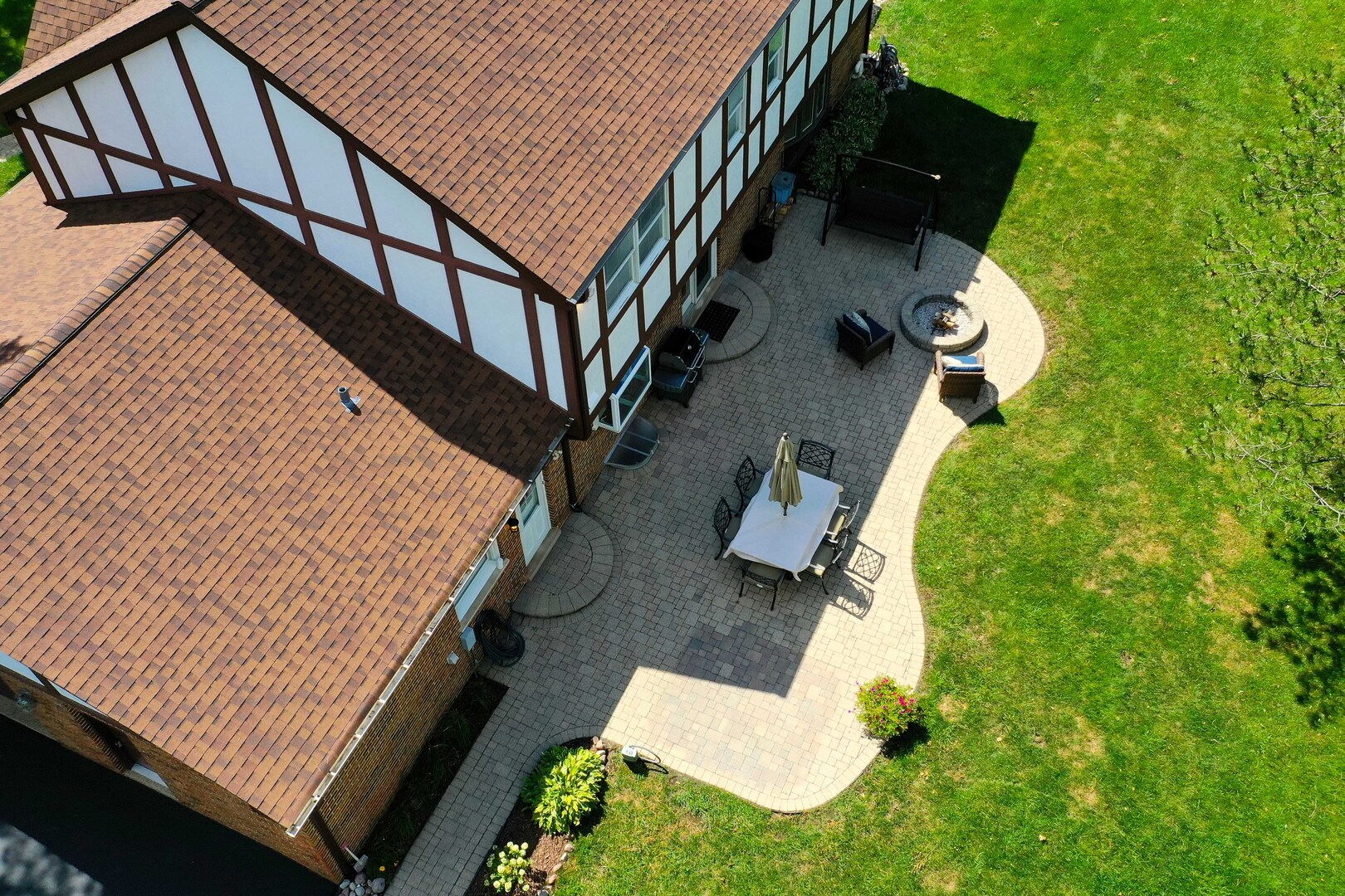 711 S White Willow Bay