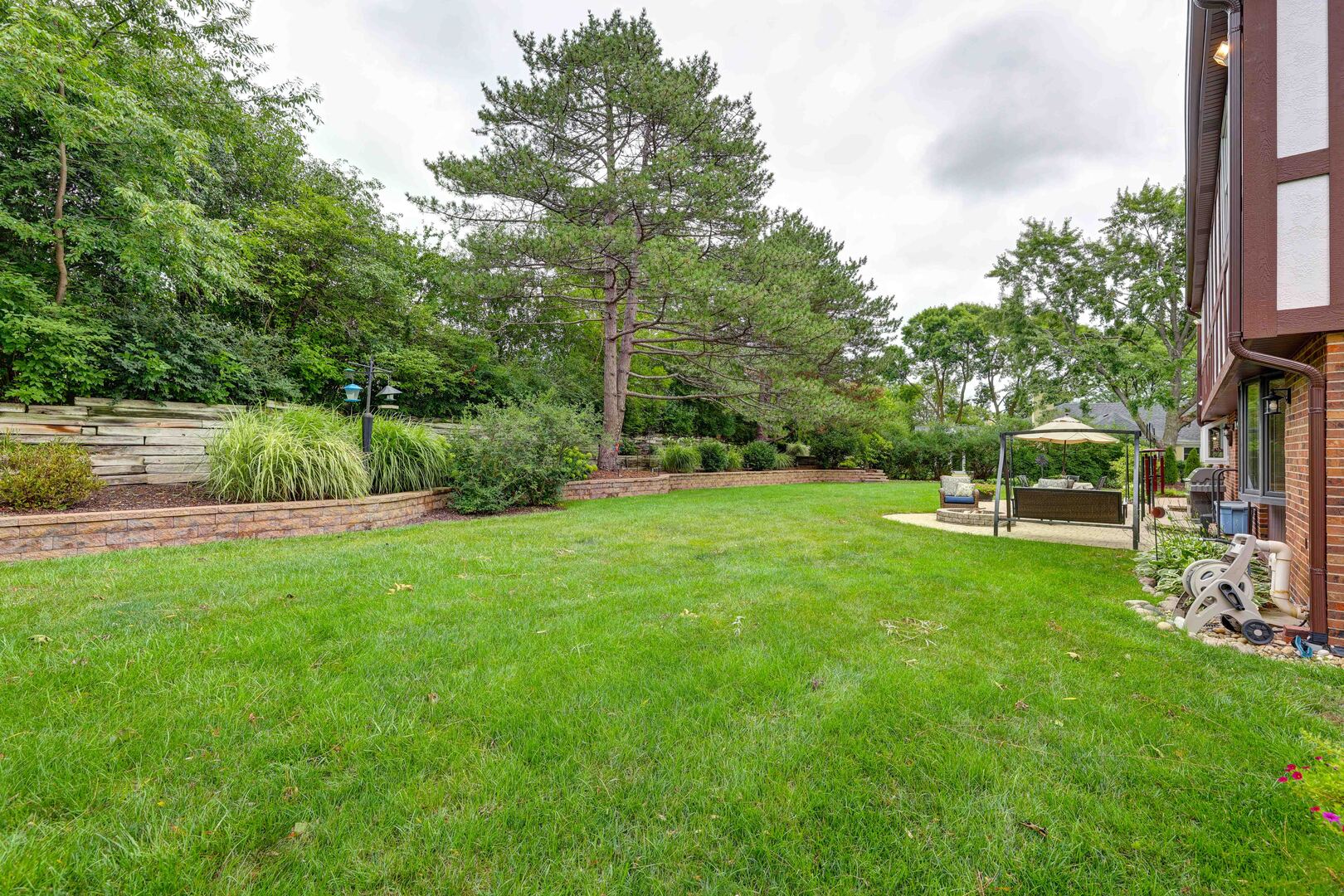 711 S White Willow Bay