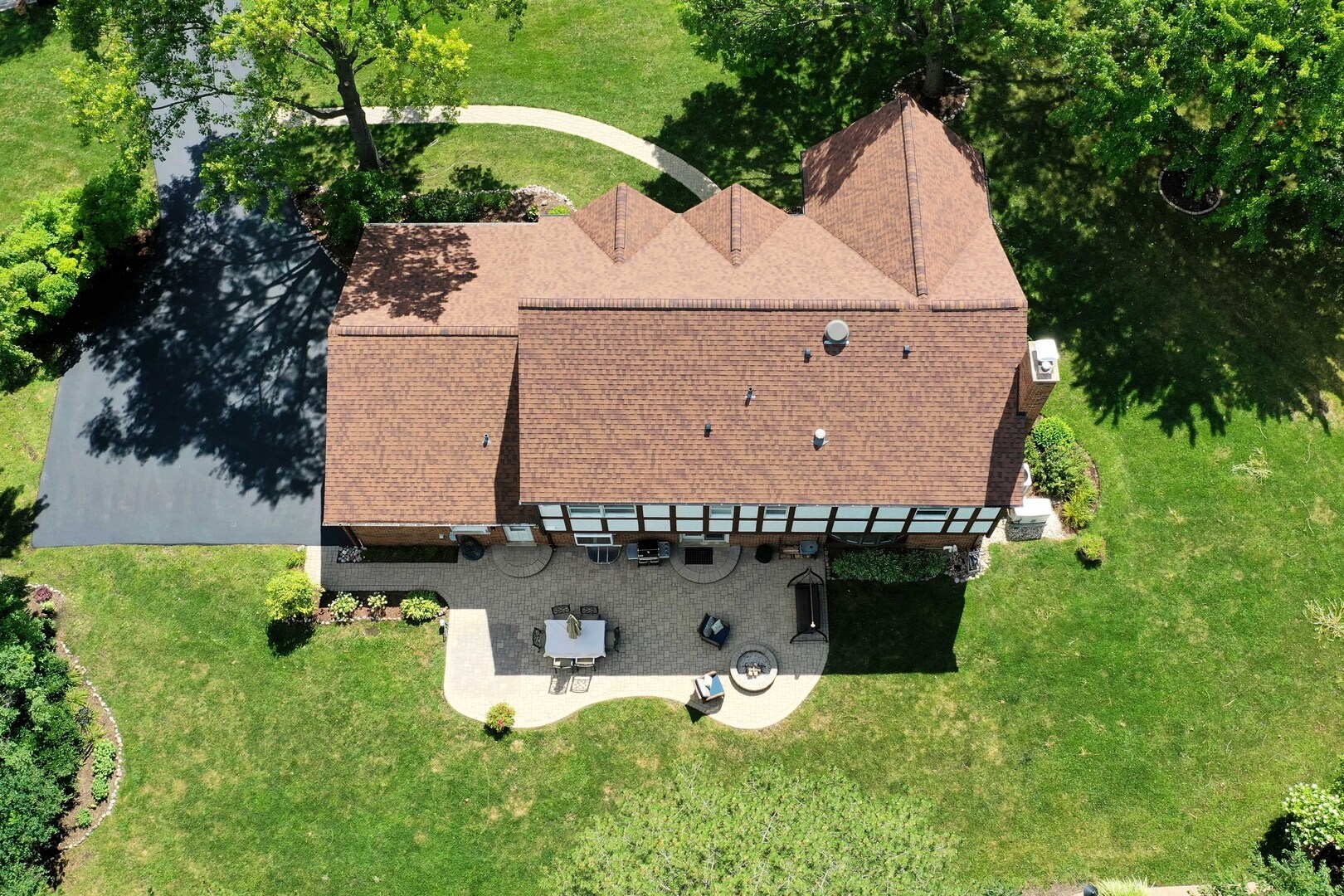 711 S White Willow Bay