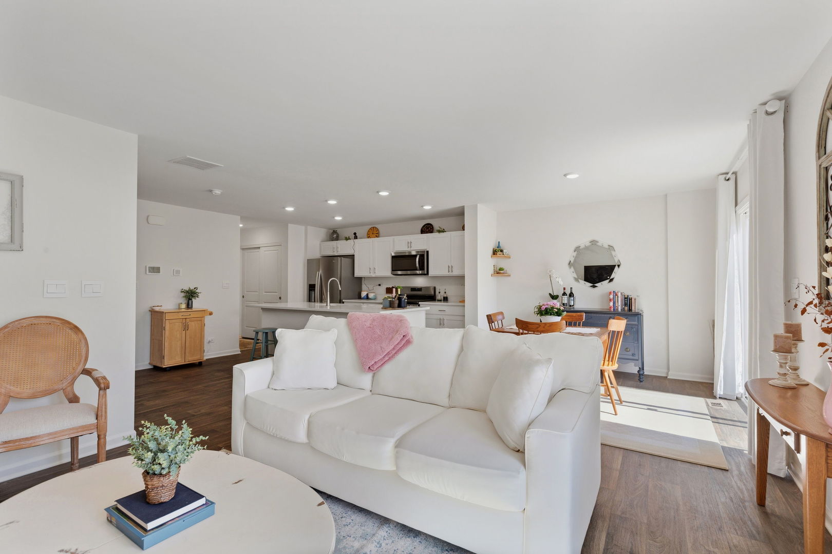717 Wellington Lane