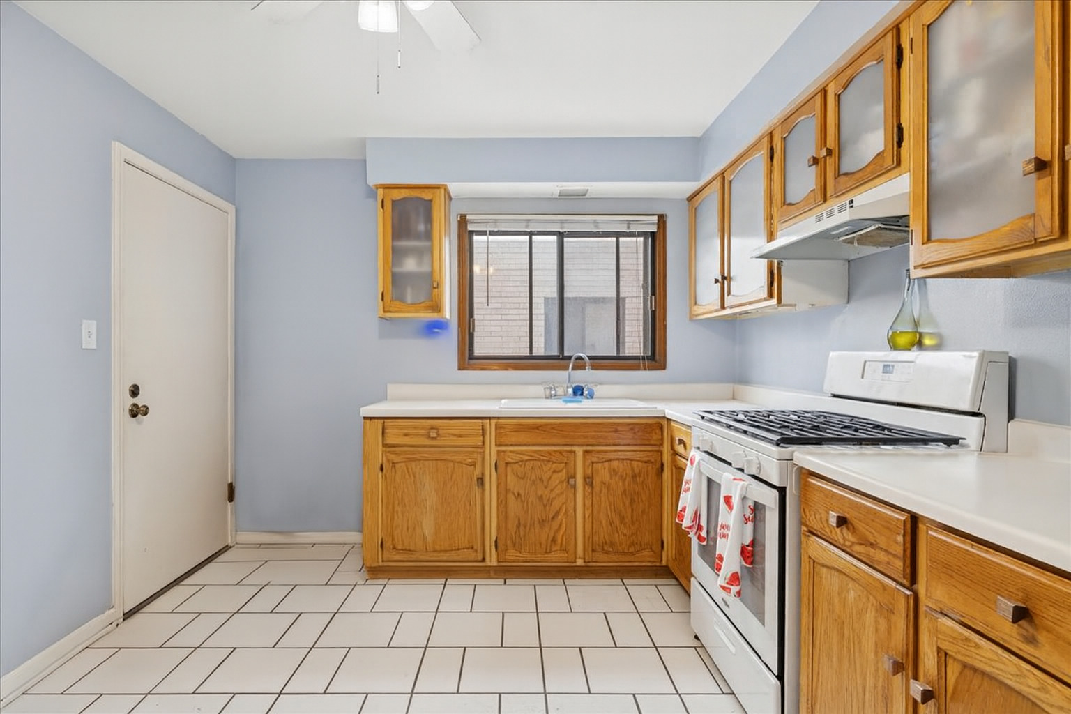 5143 N East River Road Unit: 152B