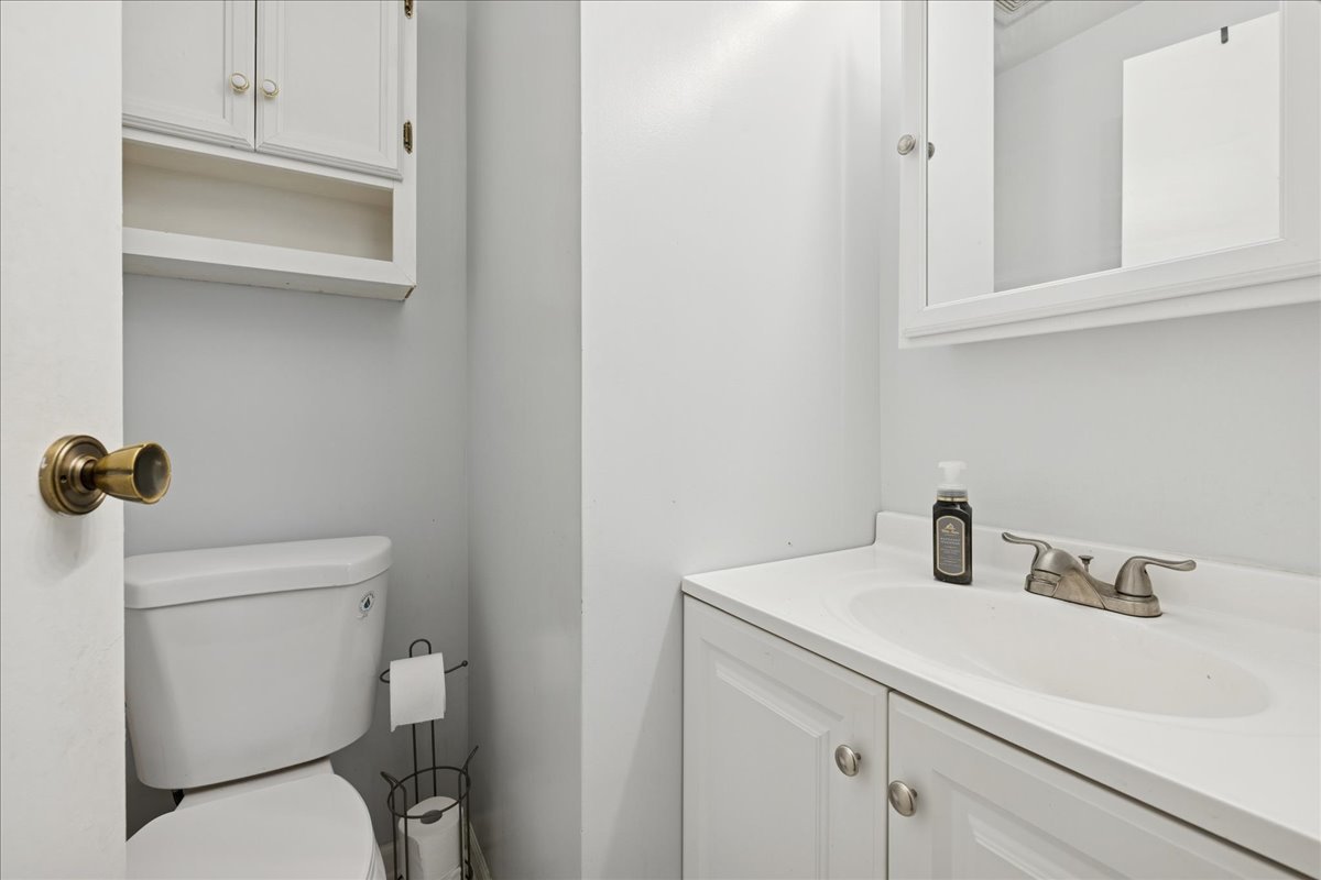 5143 N East River Road Unit: 152B