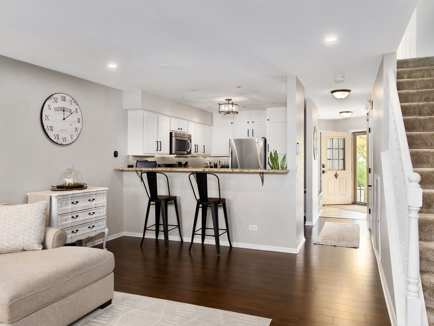 278 W Hamilton Drive