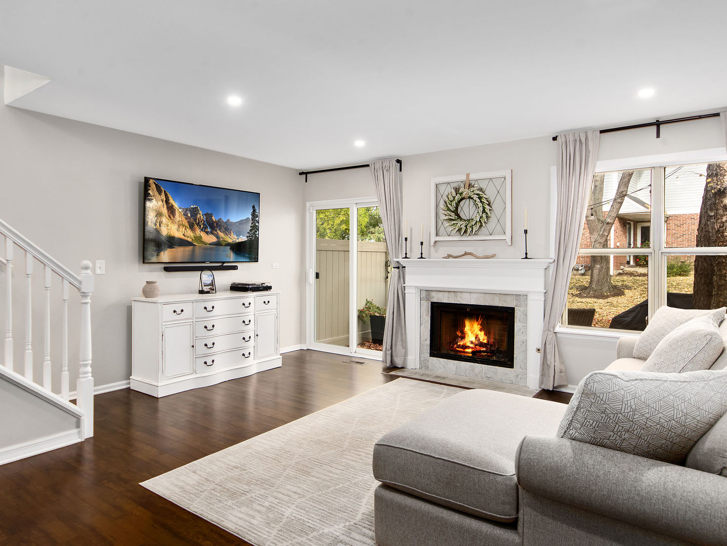 278 W Hamilton Drive