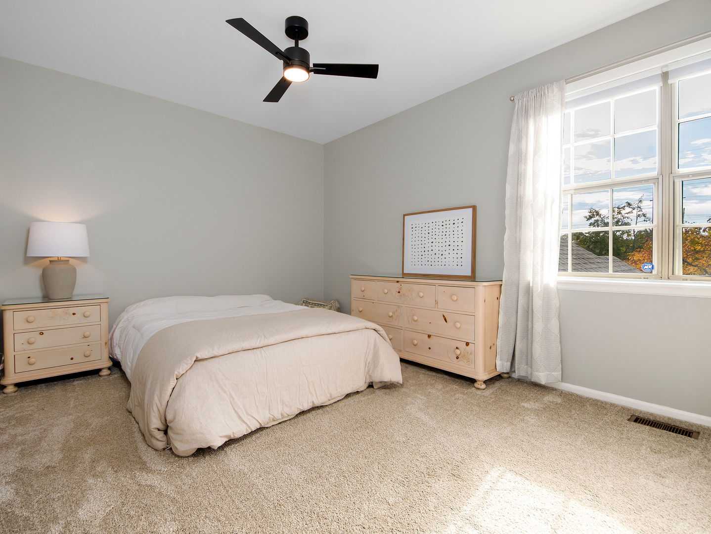 278 W Hamilton Drive