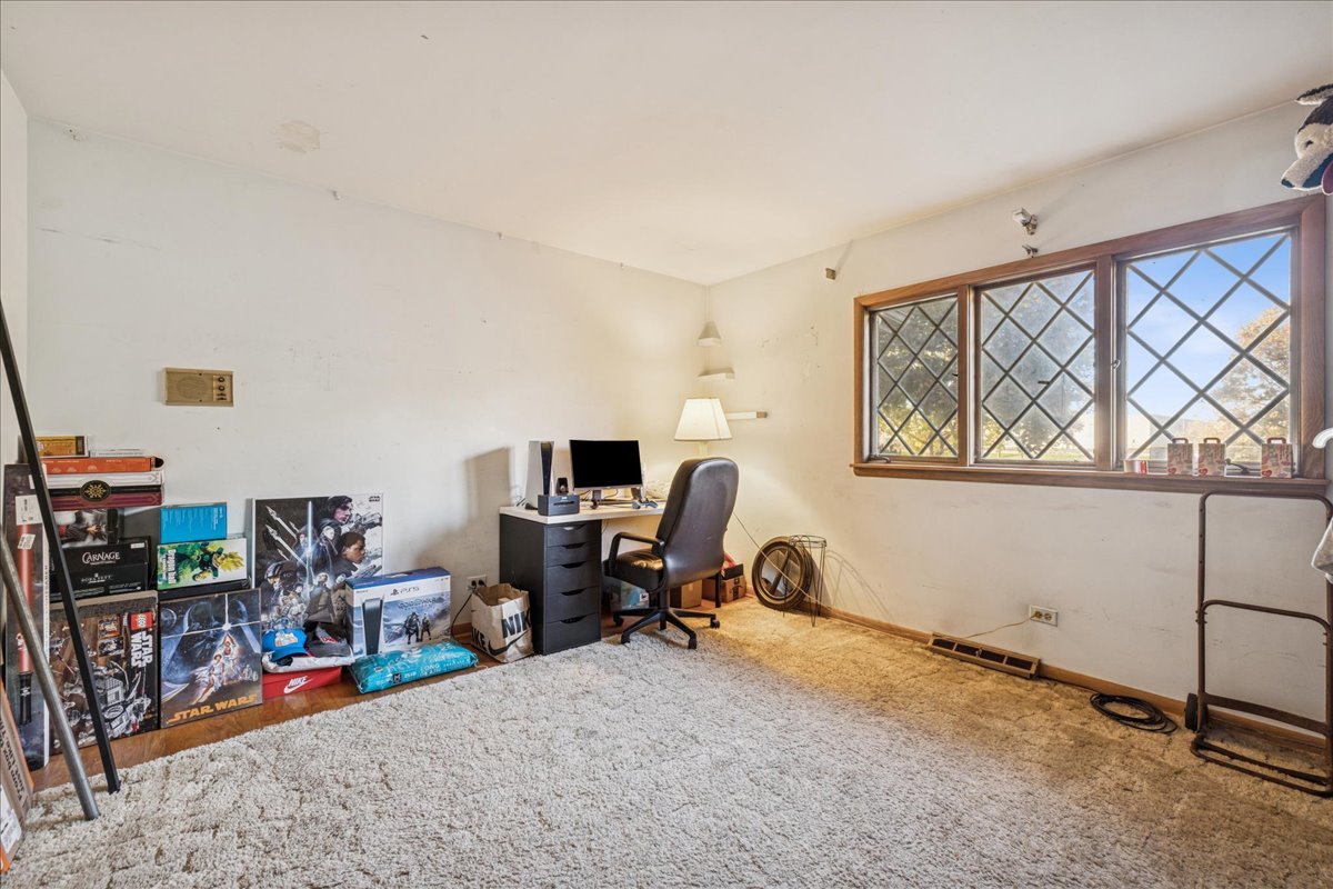 10129 Westmanor Drive