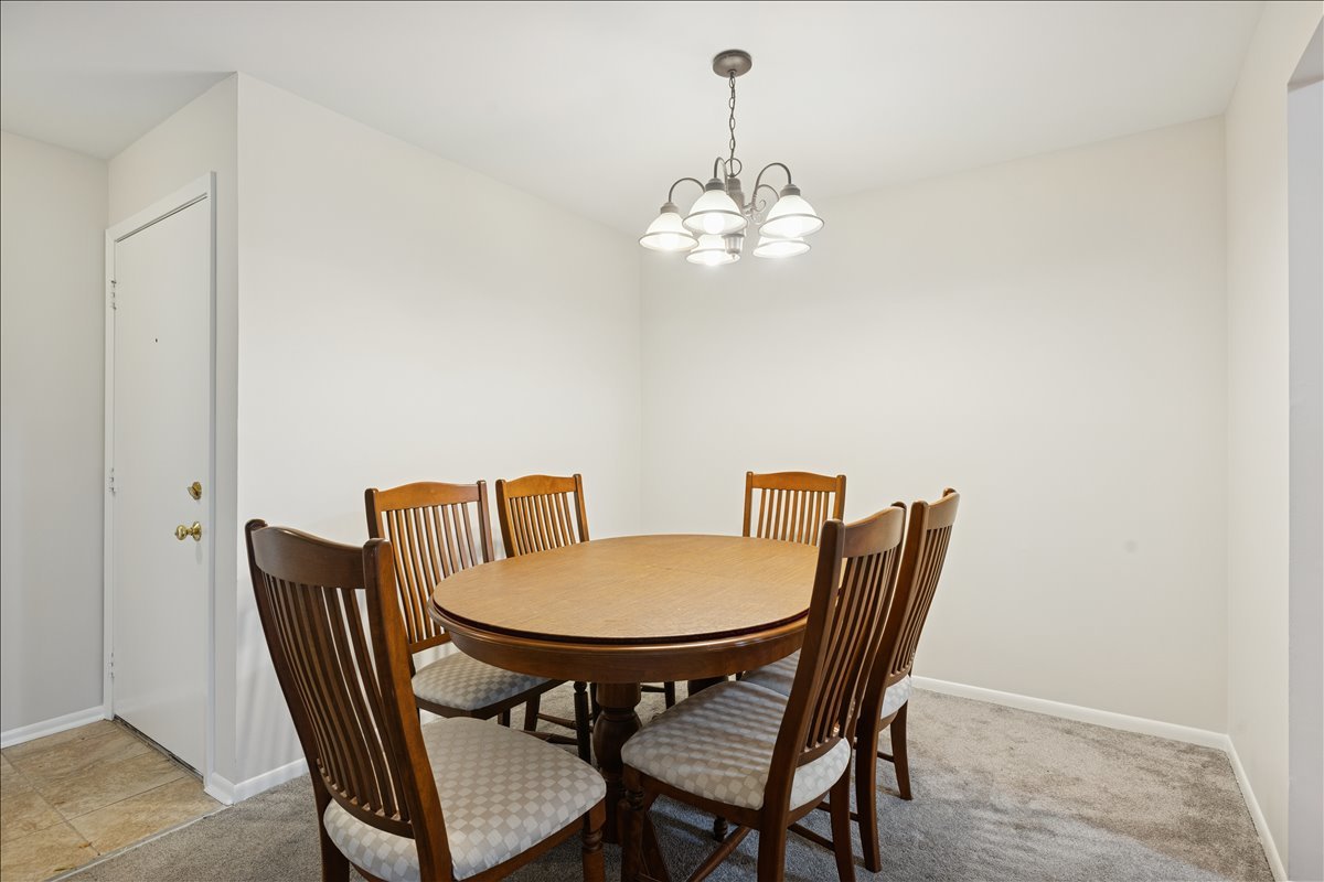 1010 E Glavin Court Unit: 1807