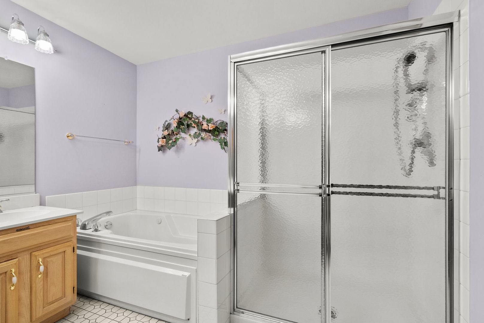 1010 BUTTERNUT Lane Unit: B