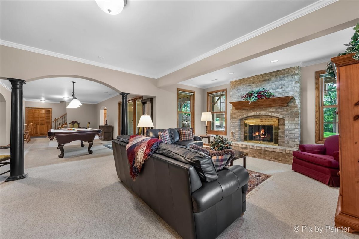 6418 Carrie Court