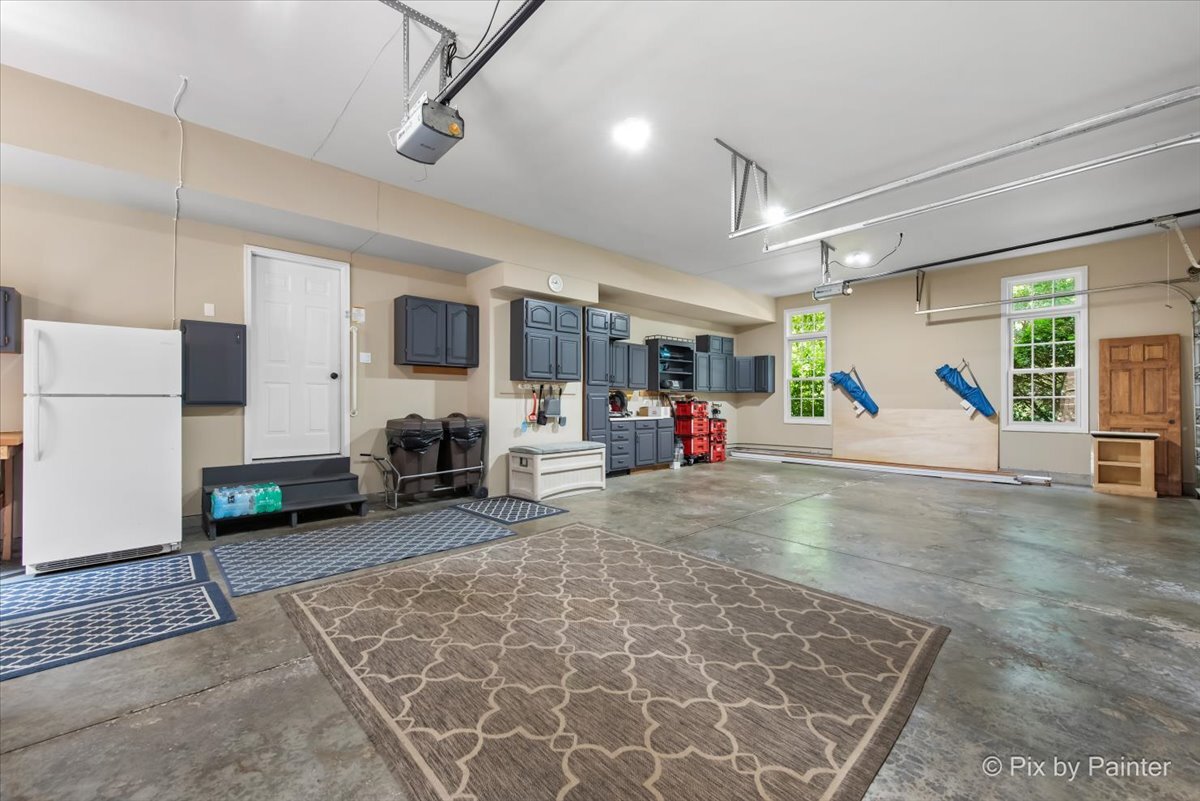 6418 Carrie Court