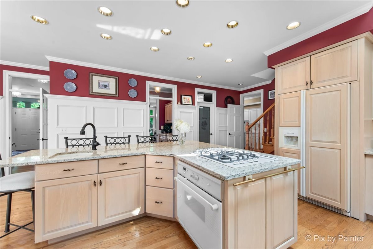 6418 Carrie Court