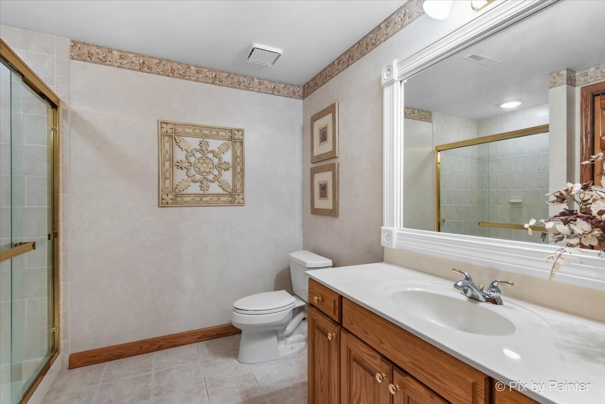 6418 Carrie Court