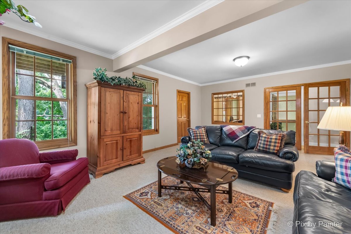 6418 Carrie Court