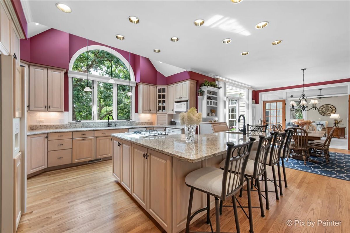 6418 Carrie Court